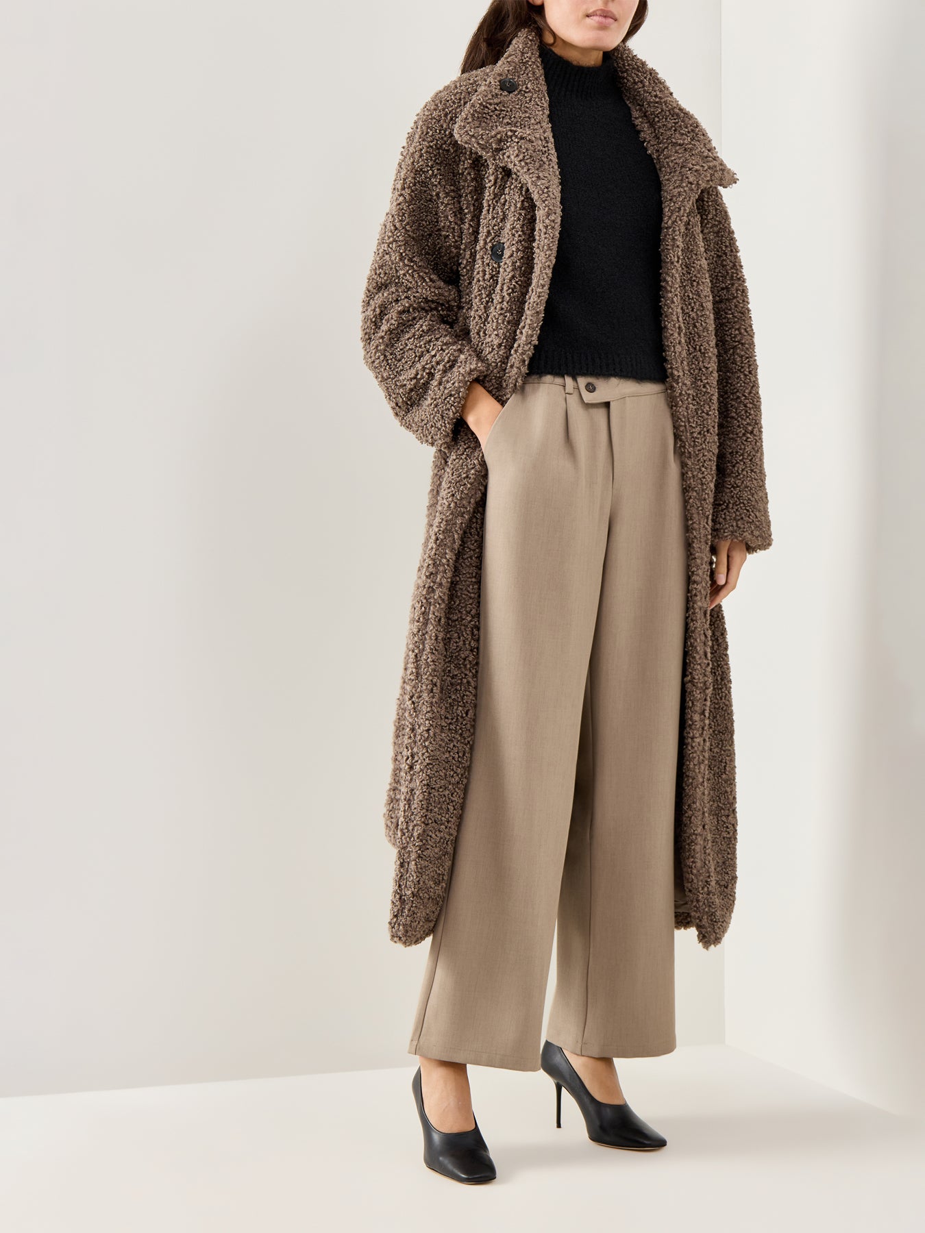 Alia Fluffy Top