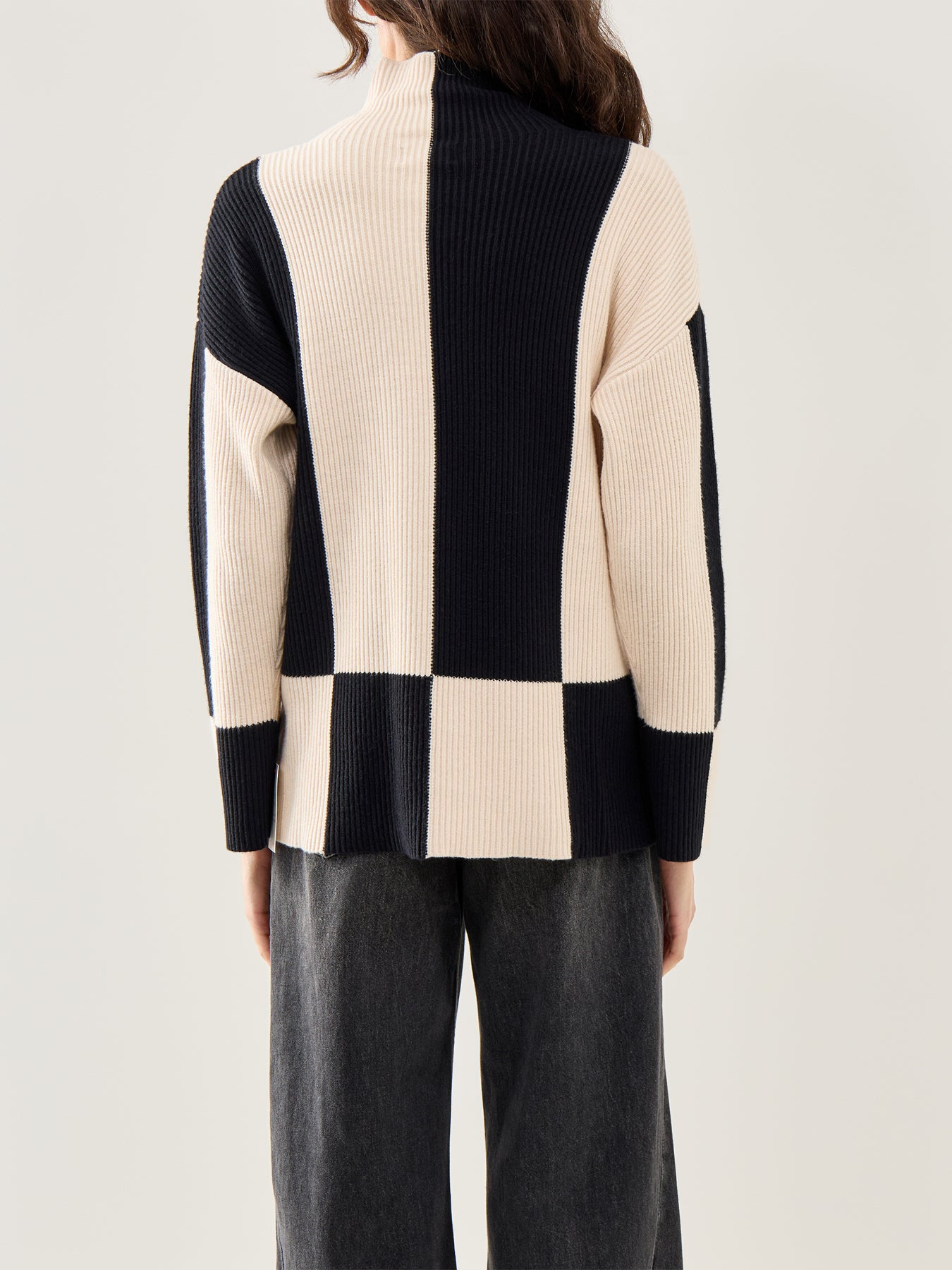 Chunky Cable Knit Jumper Black