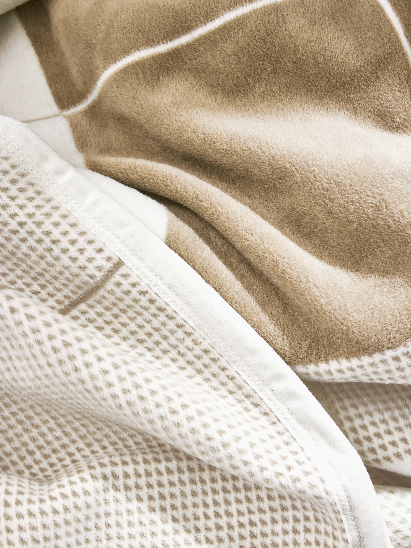 Amalfi Blanket Beige