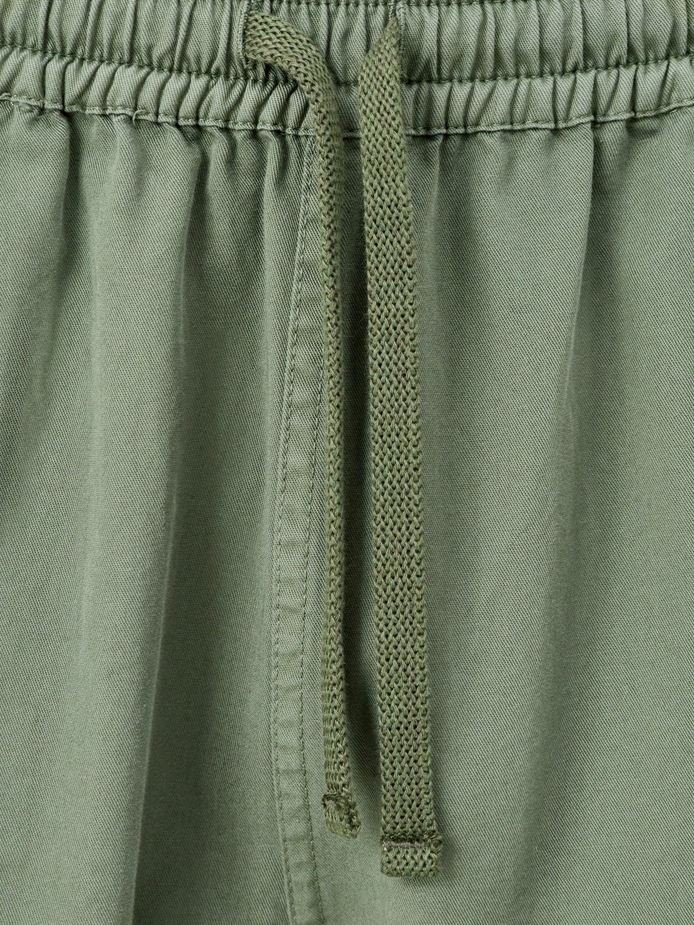 Simple Cotton Shorts Olive