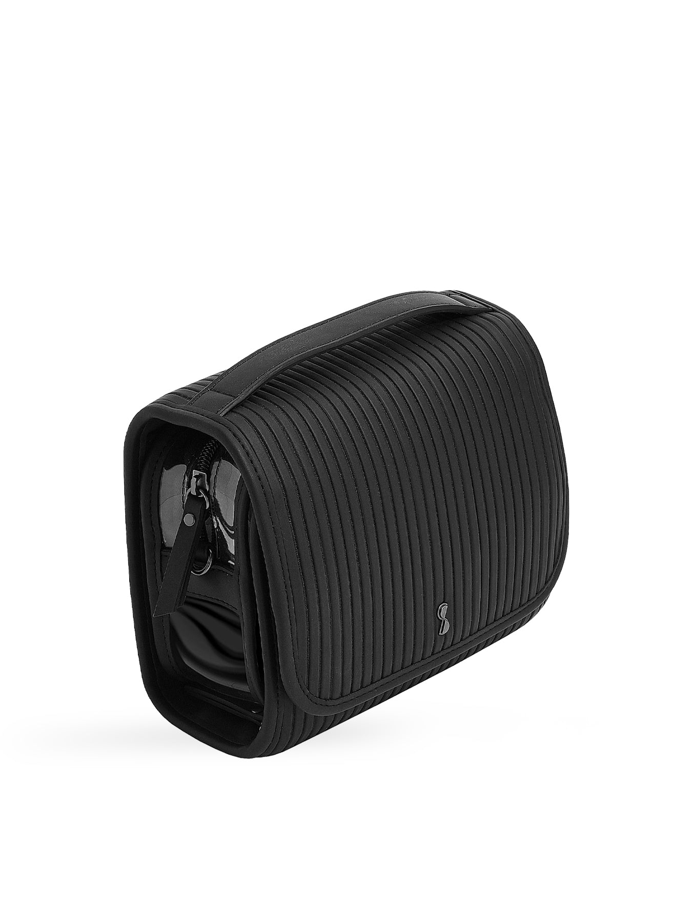 Fluted Small Hanging Washbag