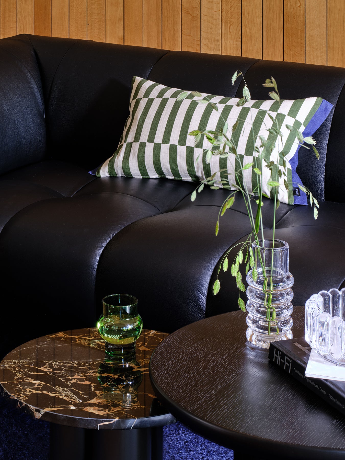 Perspective Cushion Sand