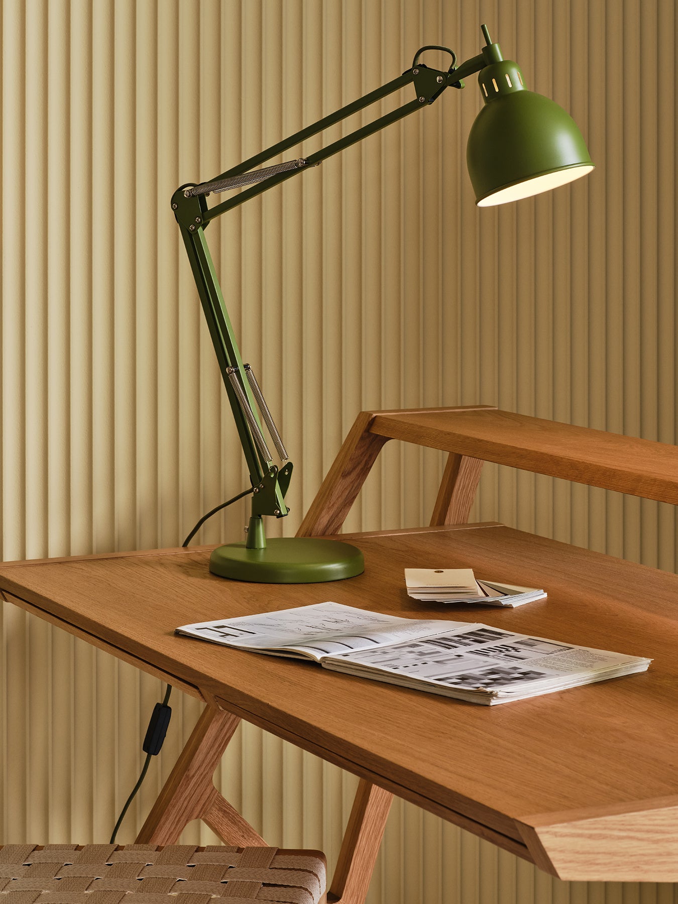 Spencer Metal Desk Lamp Green