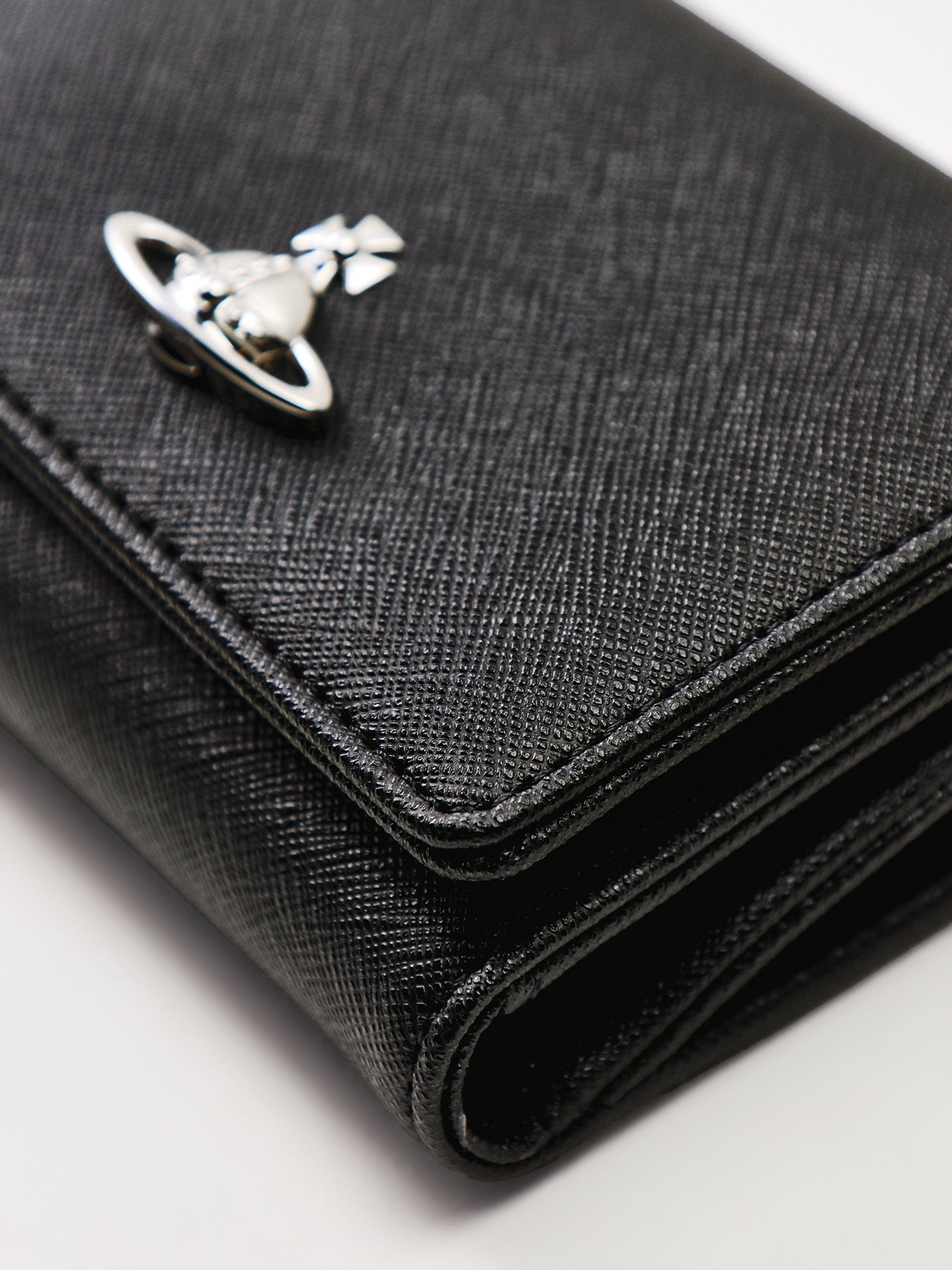 Small Frame Wallet Black