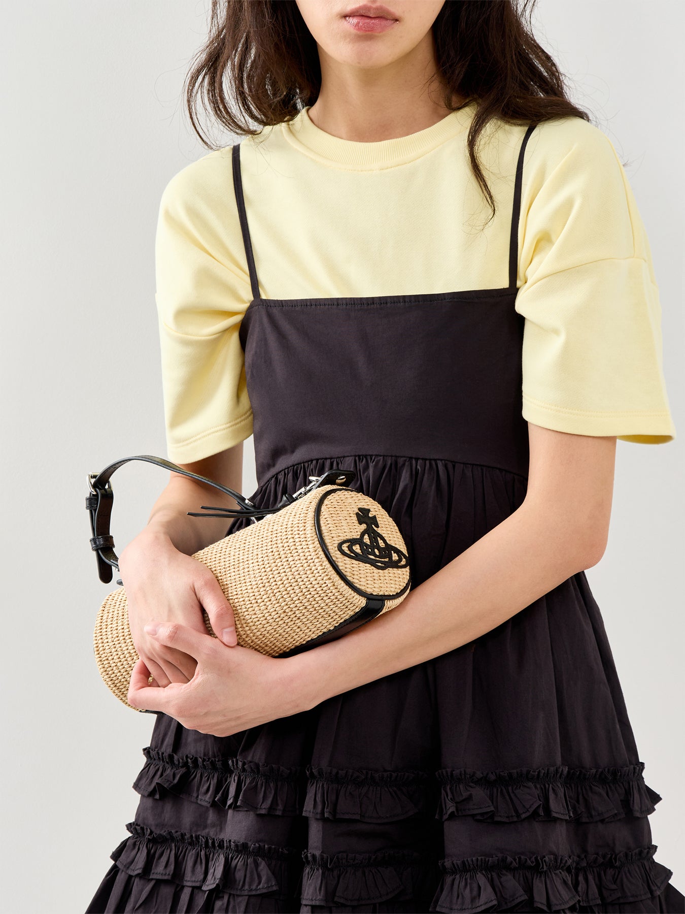 Cindy Cylinder Bag Beige