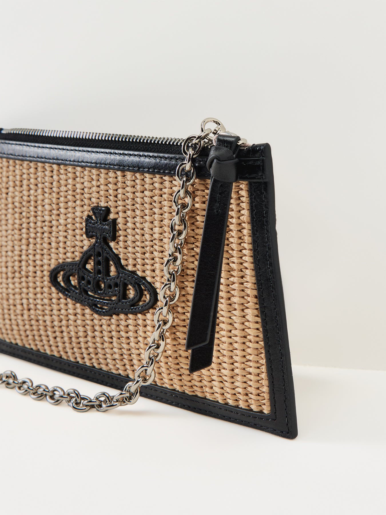 Small Flat Zip Clutch Beige