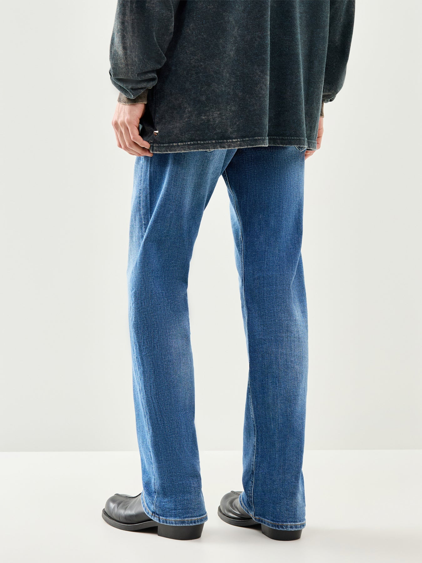 Diesel 1985 Larkee Regular Fit Jeans in Blue