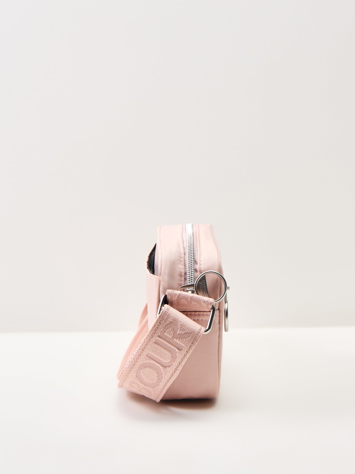 Qualify Micro Crossbody Bag Pink