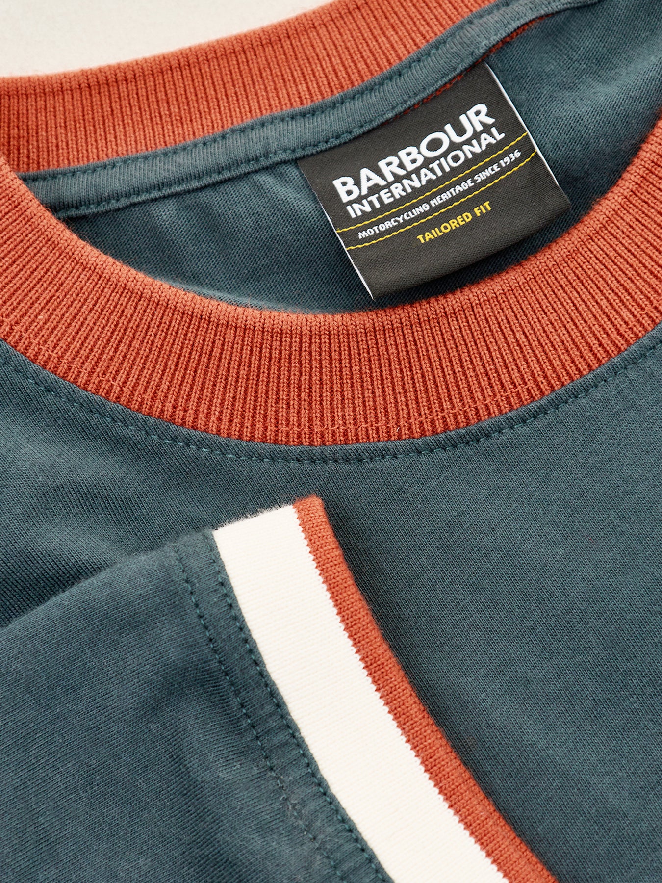 Howall T-Shirt Navy