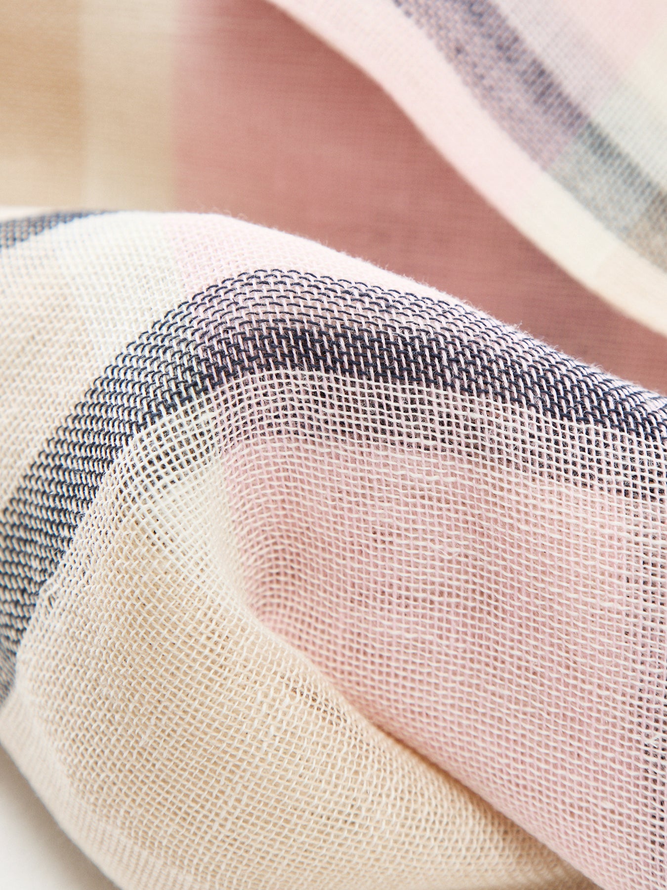 Barbour Abigail Tartan Scarf Pink