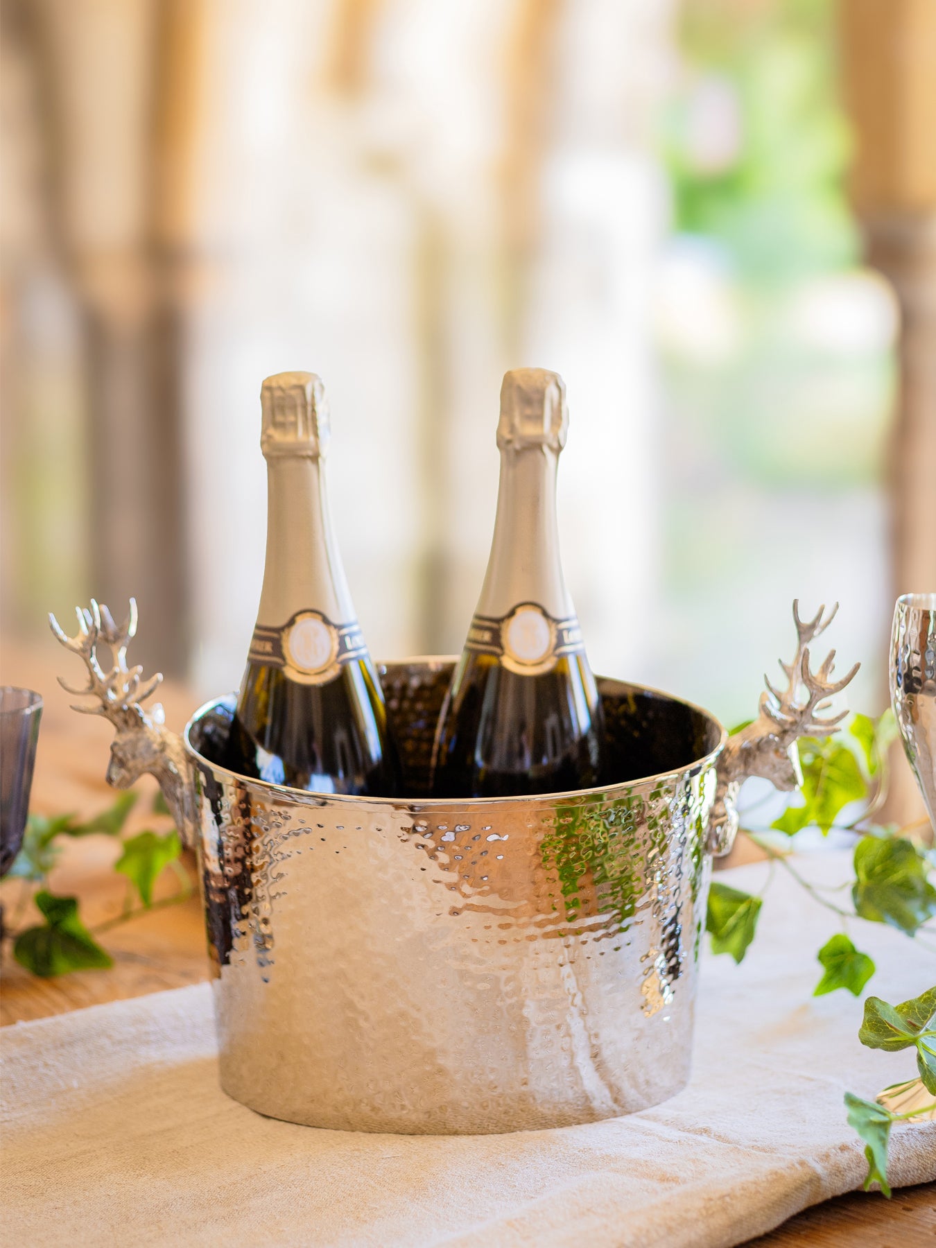 Highland Stag Small Champagne Bath