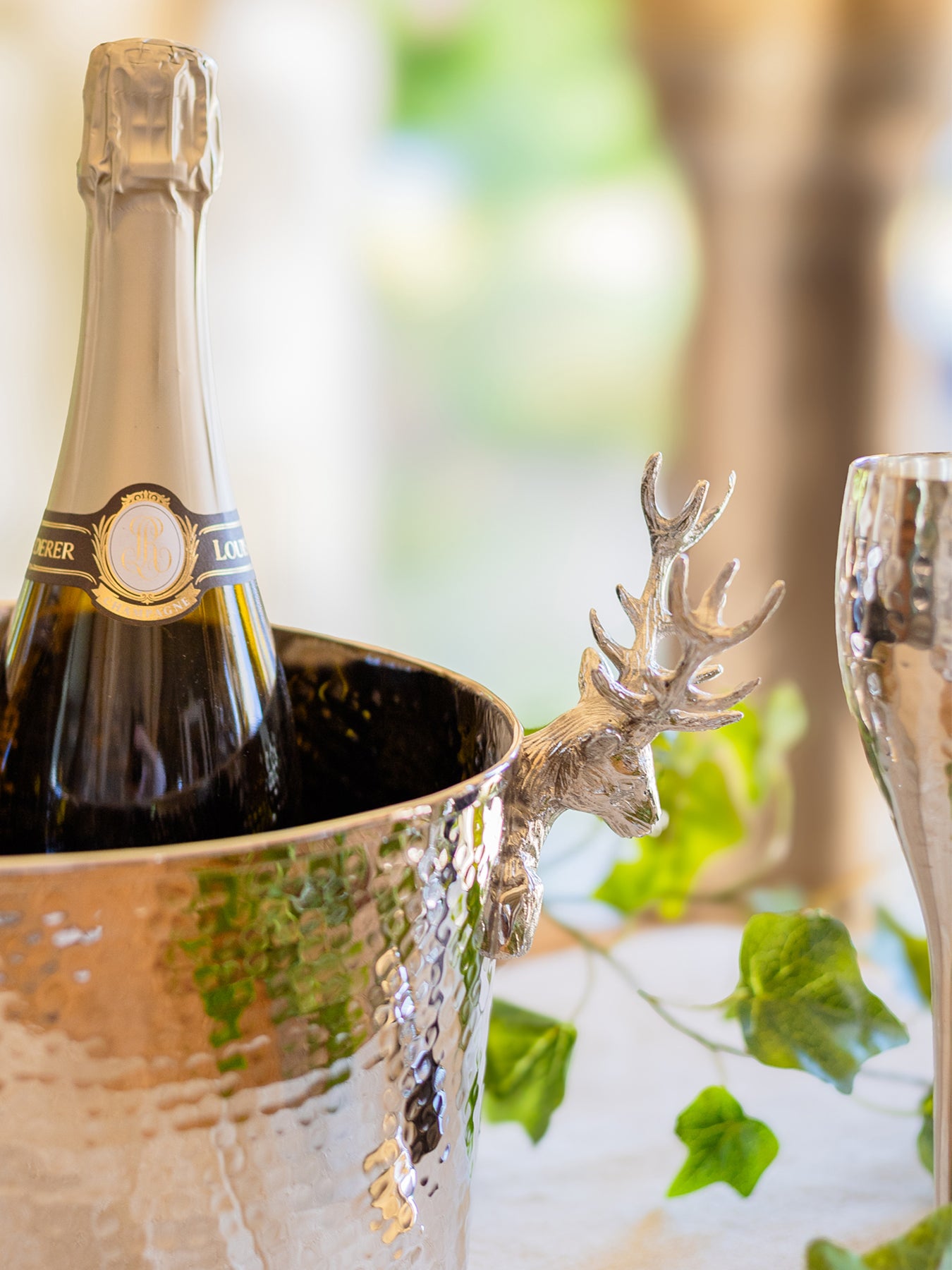 Highland Stag Small Champagne Bath