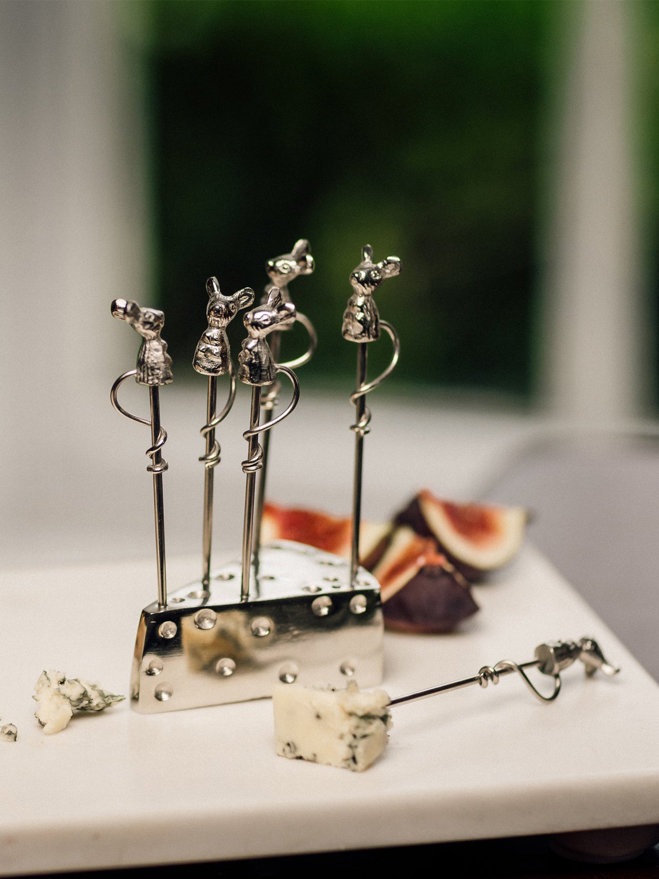 Mouse Picks and Cheese Wedge Holder