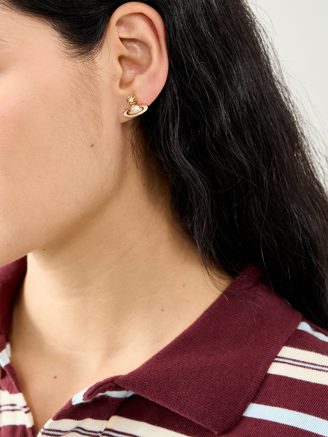 Orb Pearl Earrings Gold