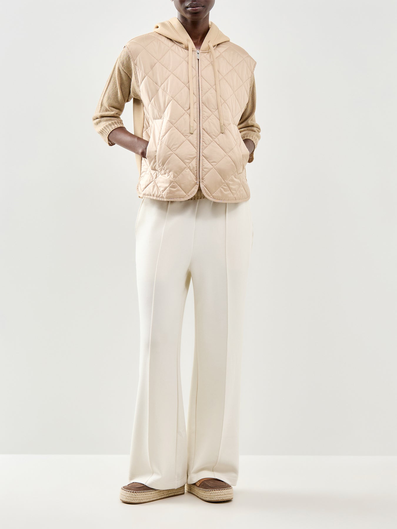 Dandy Sleeveless Blazer Beige