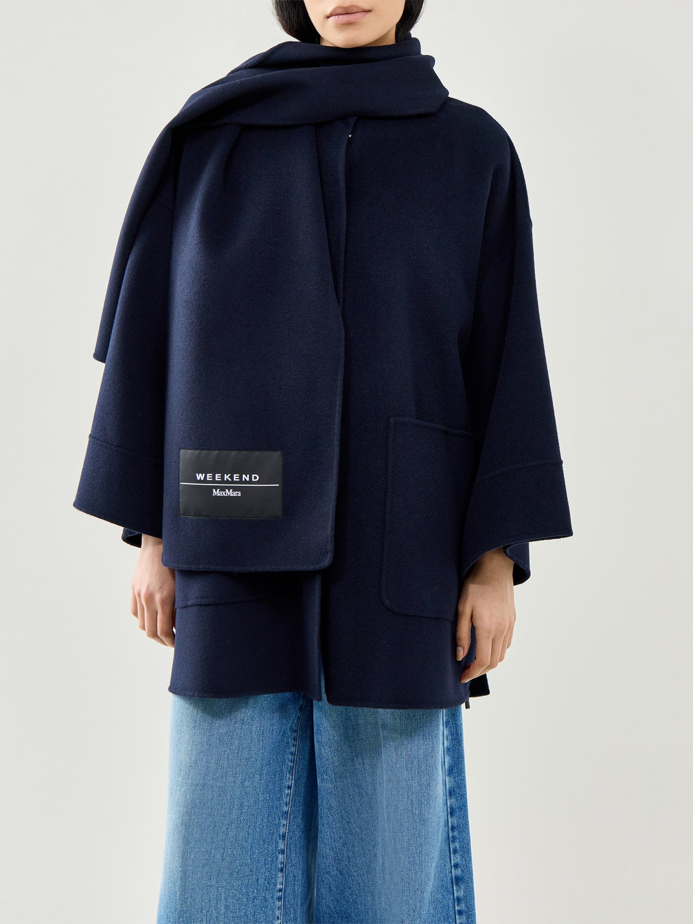 Fulcro Short Coat Navy
