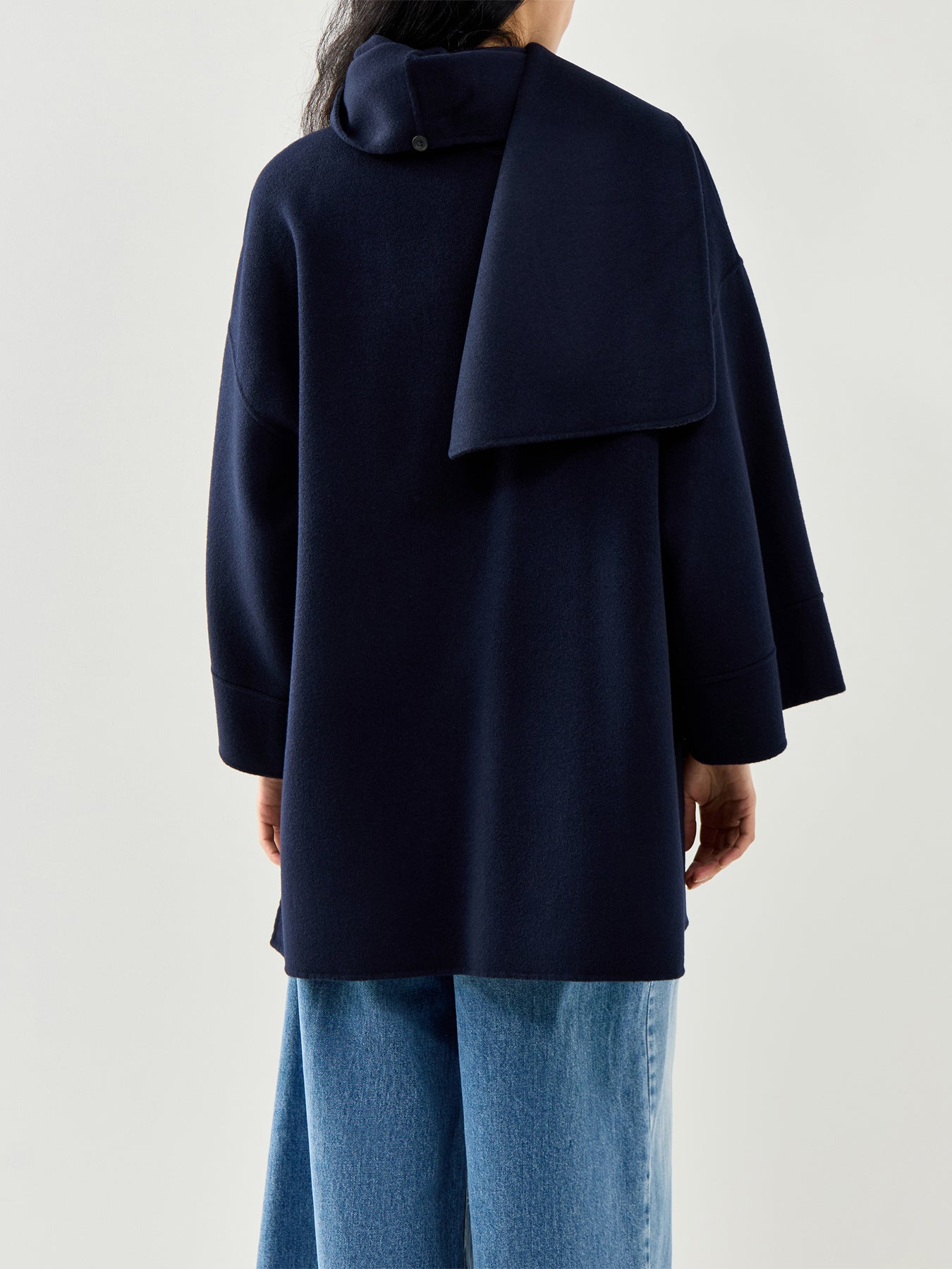 Fulcro Short Coat Navy