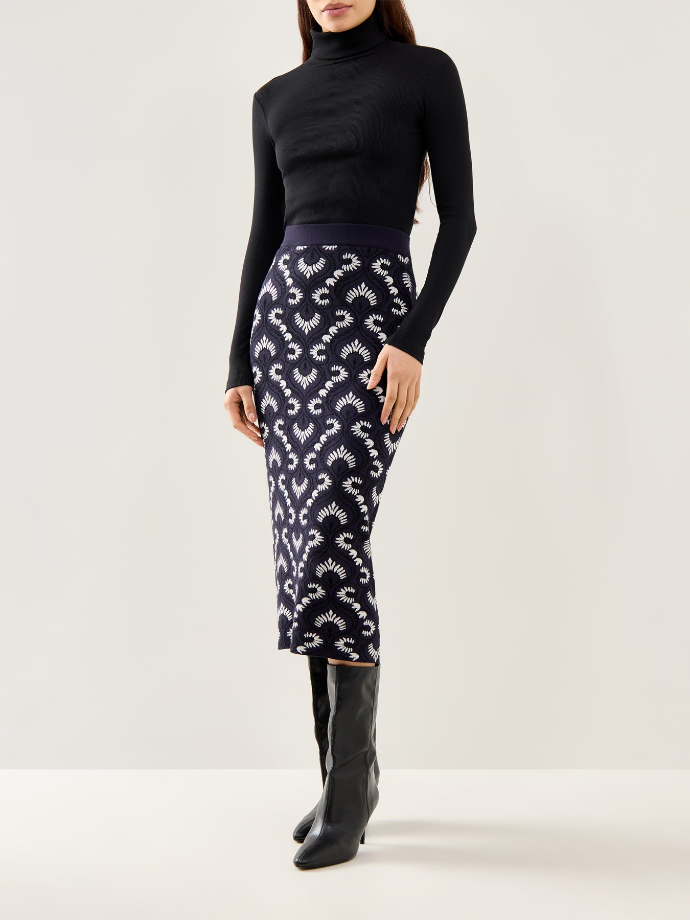 Vacuo Knitted Skirt