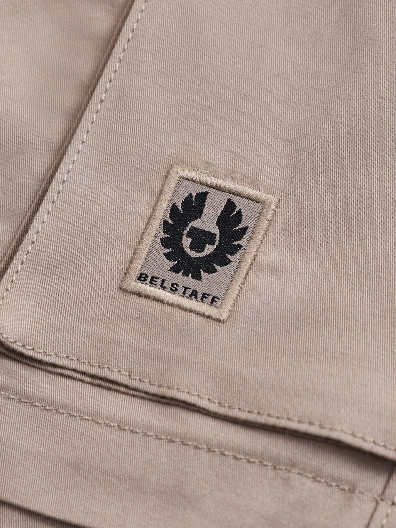 Route Cargo Shorts Beige