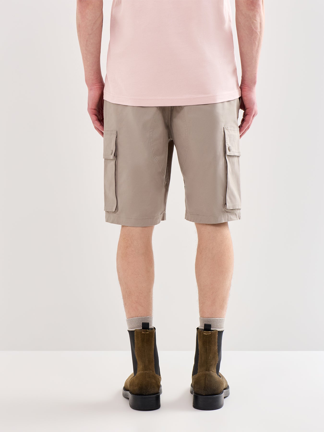 Route Cargo Shorts Beige