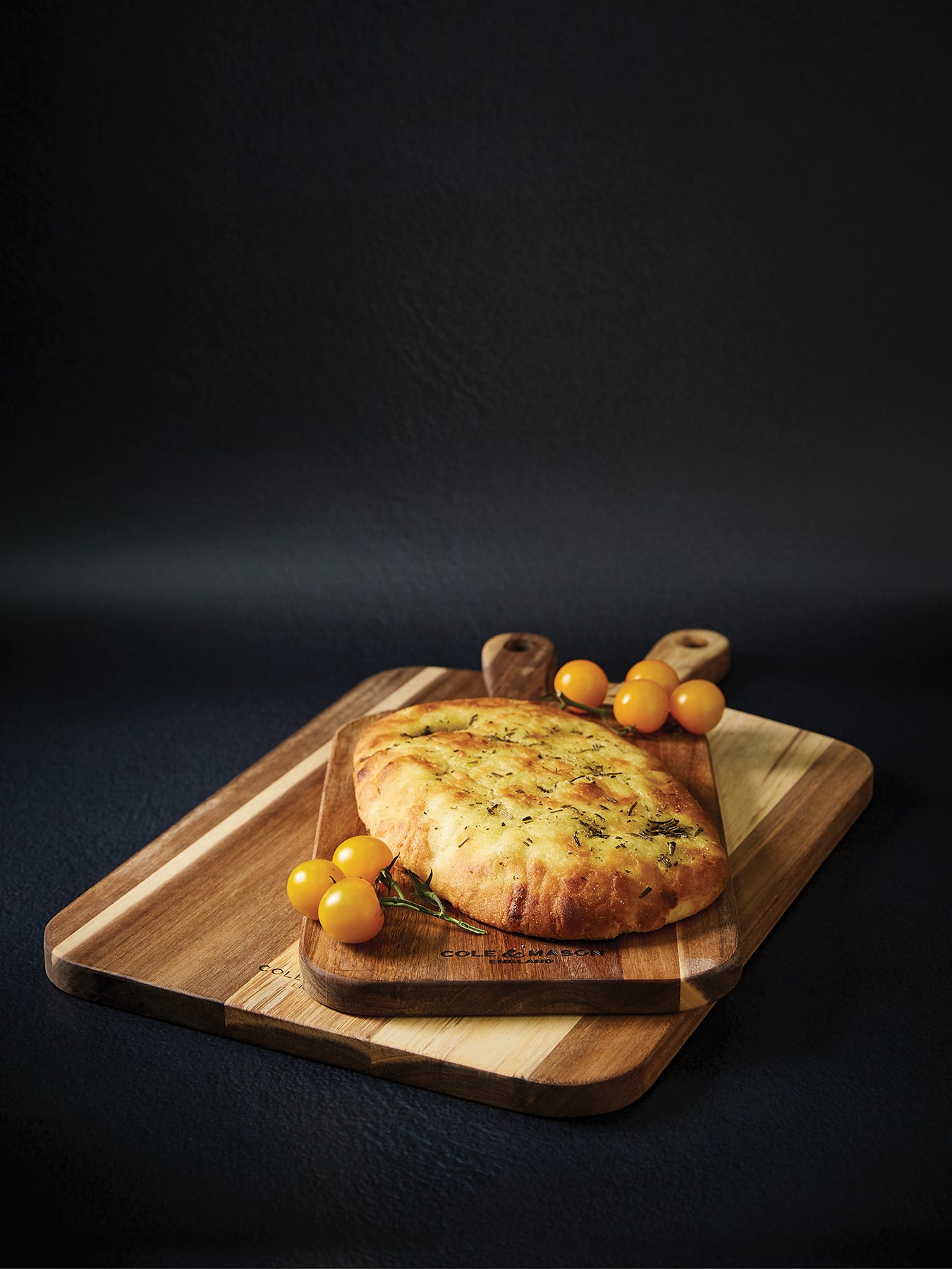 Barkway Acacia Small Board with Handle