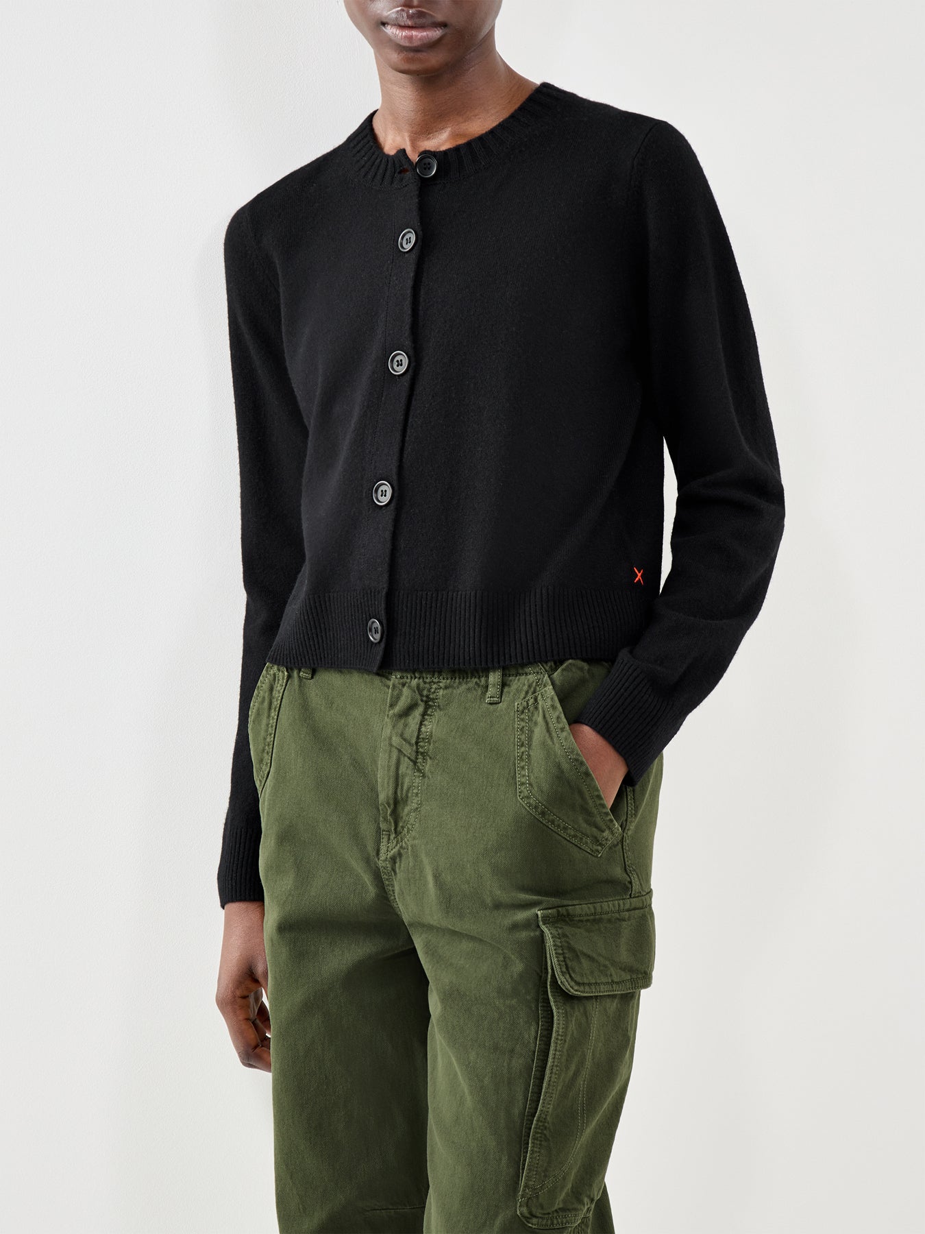 Crew Neck Cardigan Black