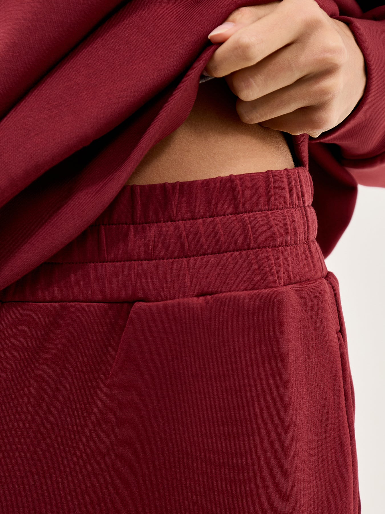 The Slim Cuff Pant 27.5 New Maroon