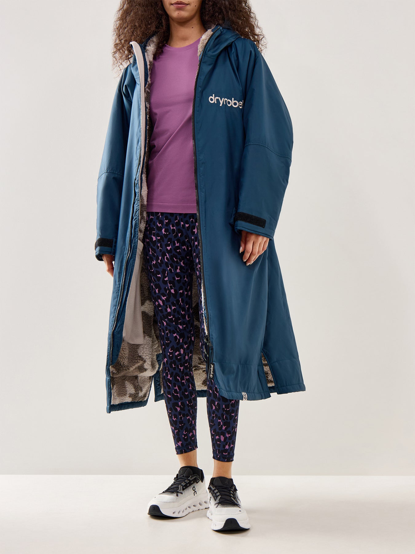 Advance Long Sleeve Changing Robe Blue