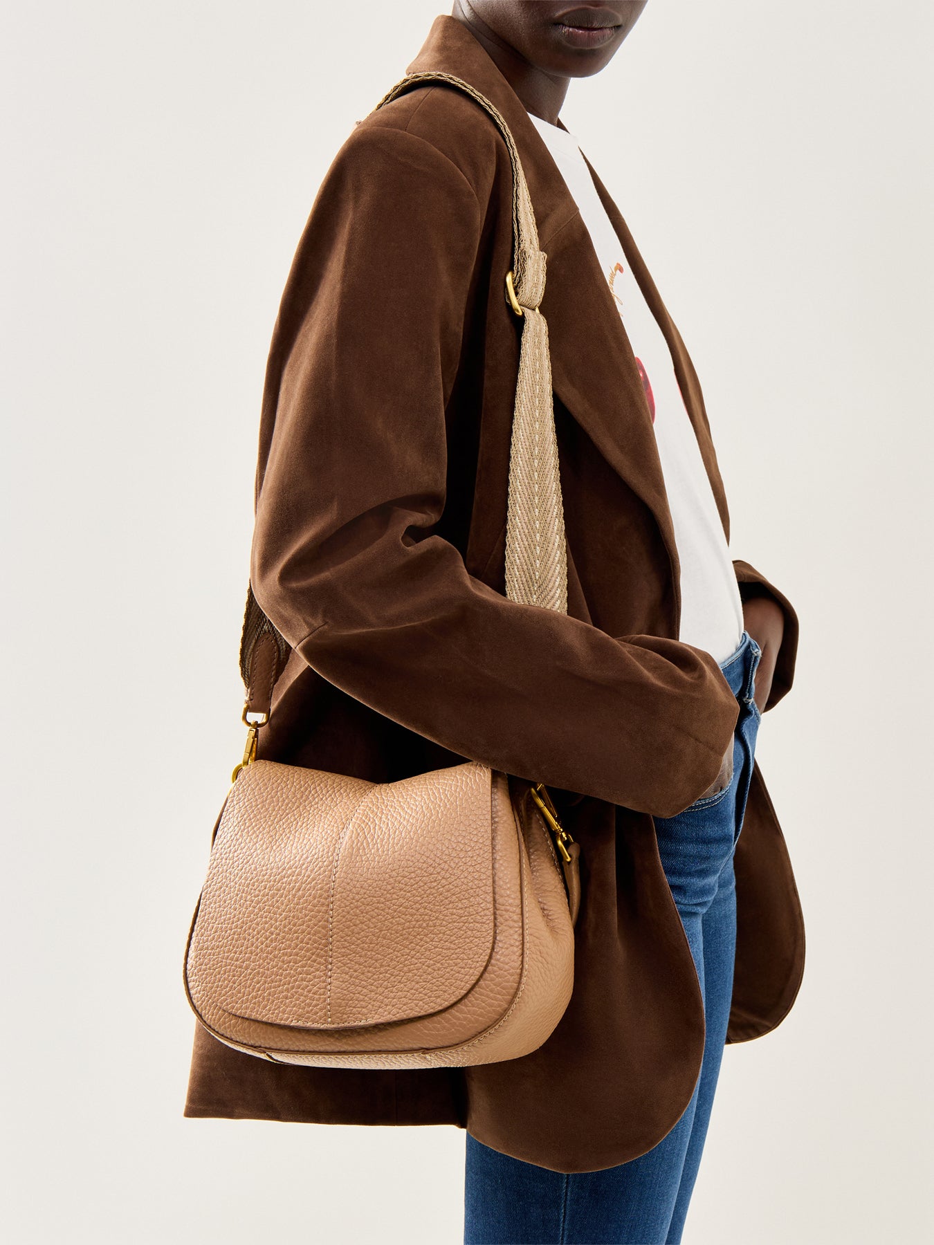 Helena Round Crossbody Bag Beige