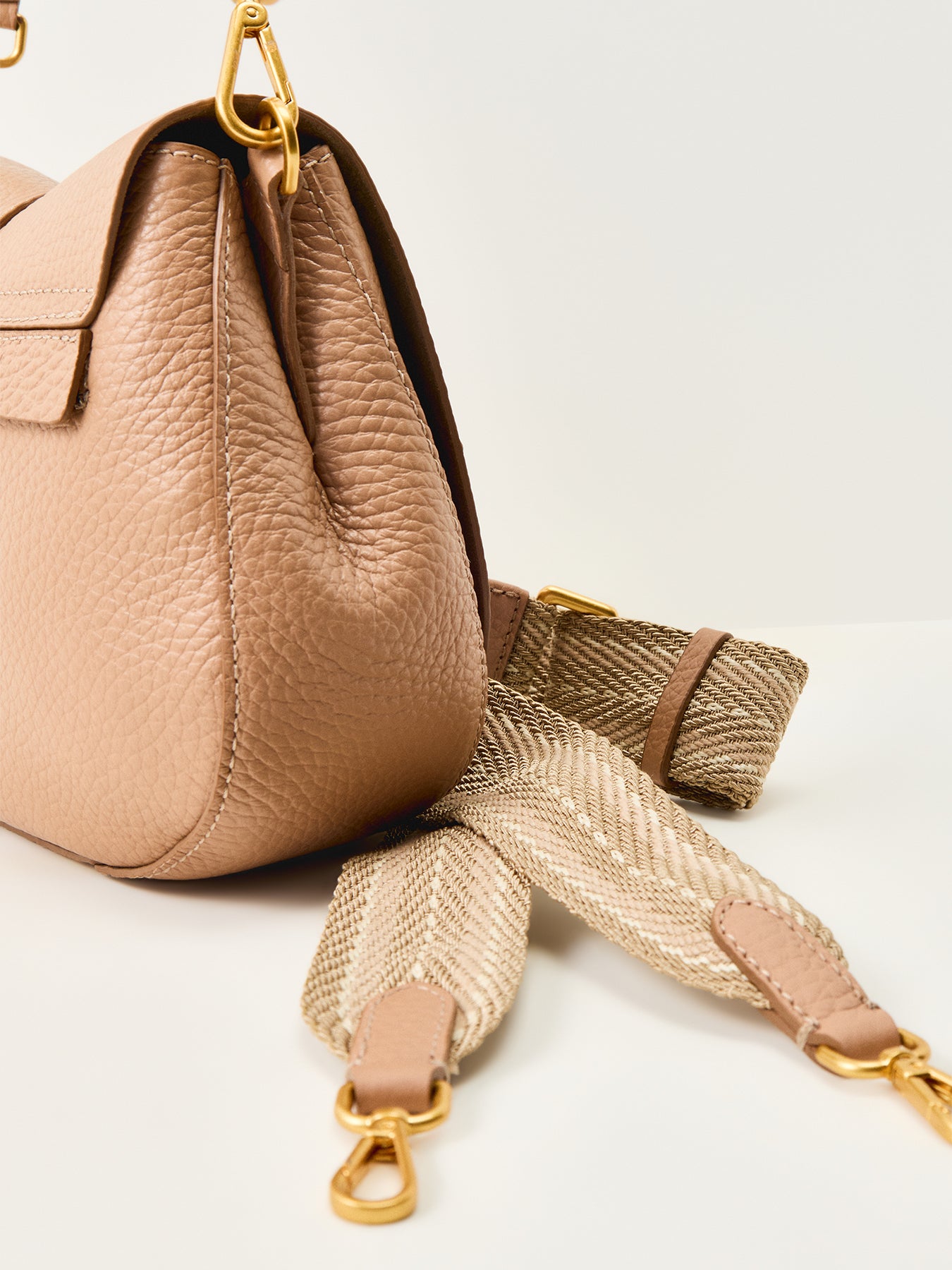 Helena Round Crossbody Bag Beige