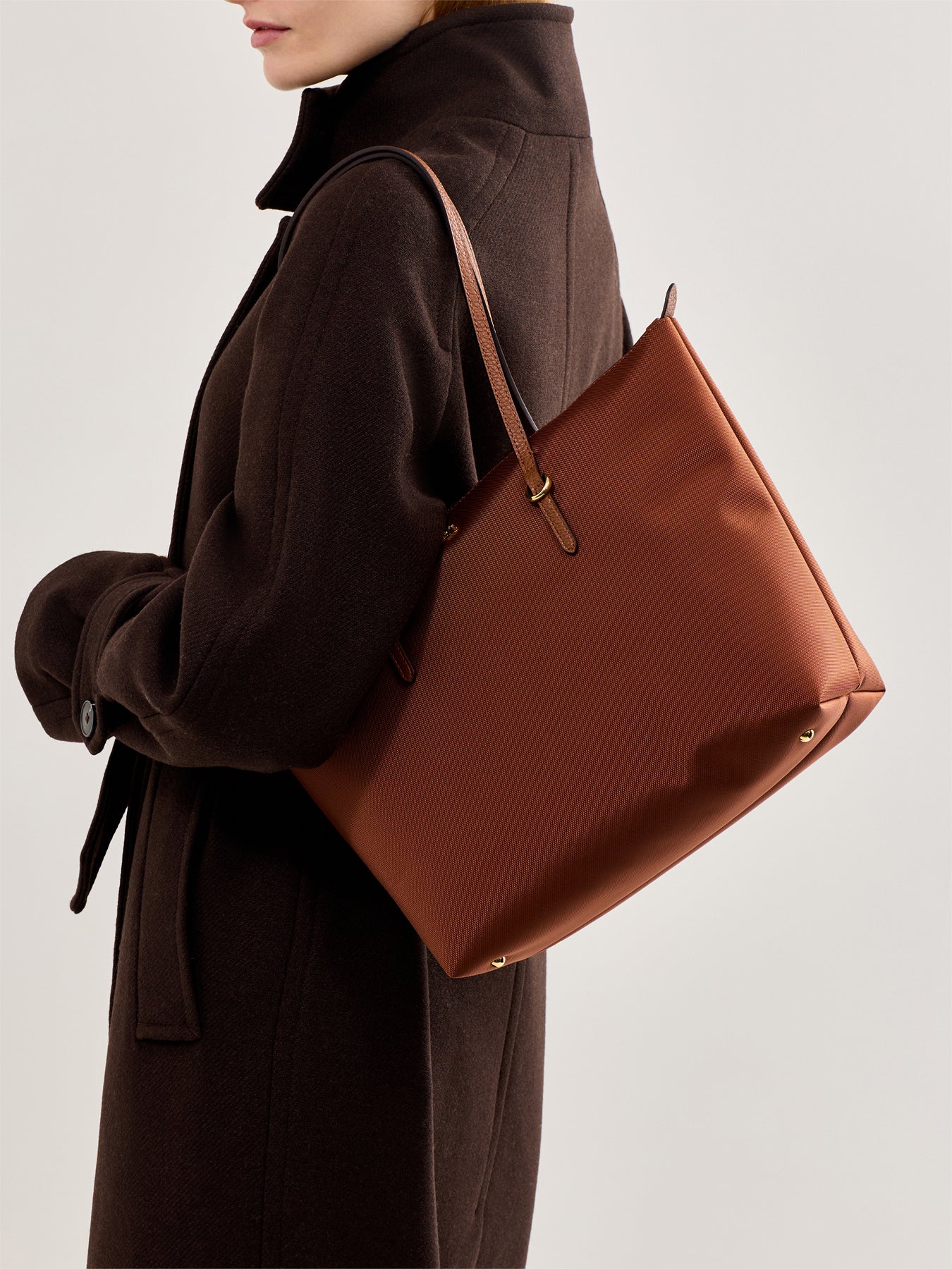 Keaton 26 Medium Tote Tan