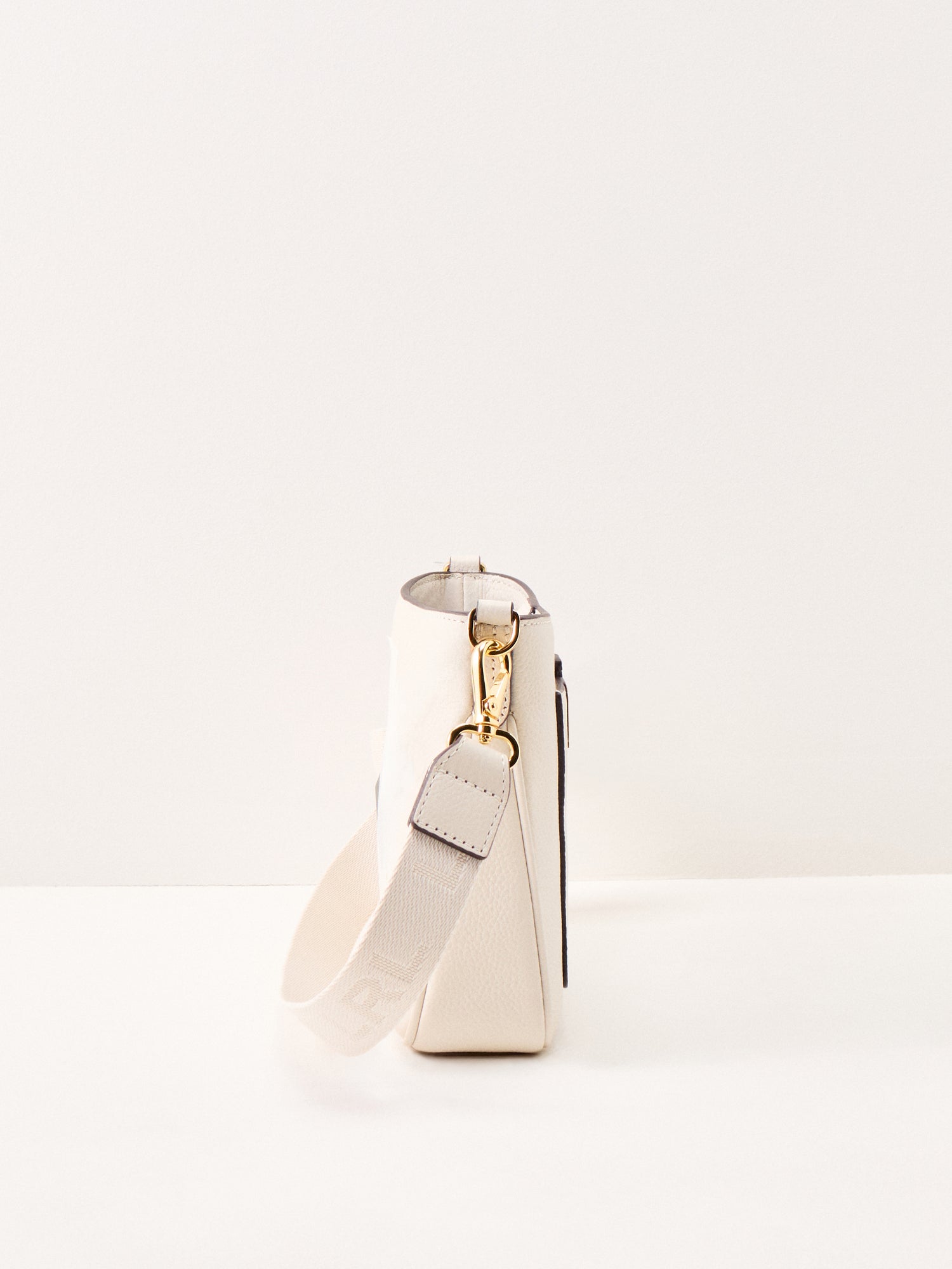 Cameryn Small Crossbody White