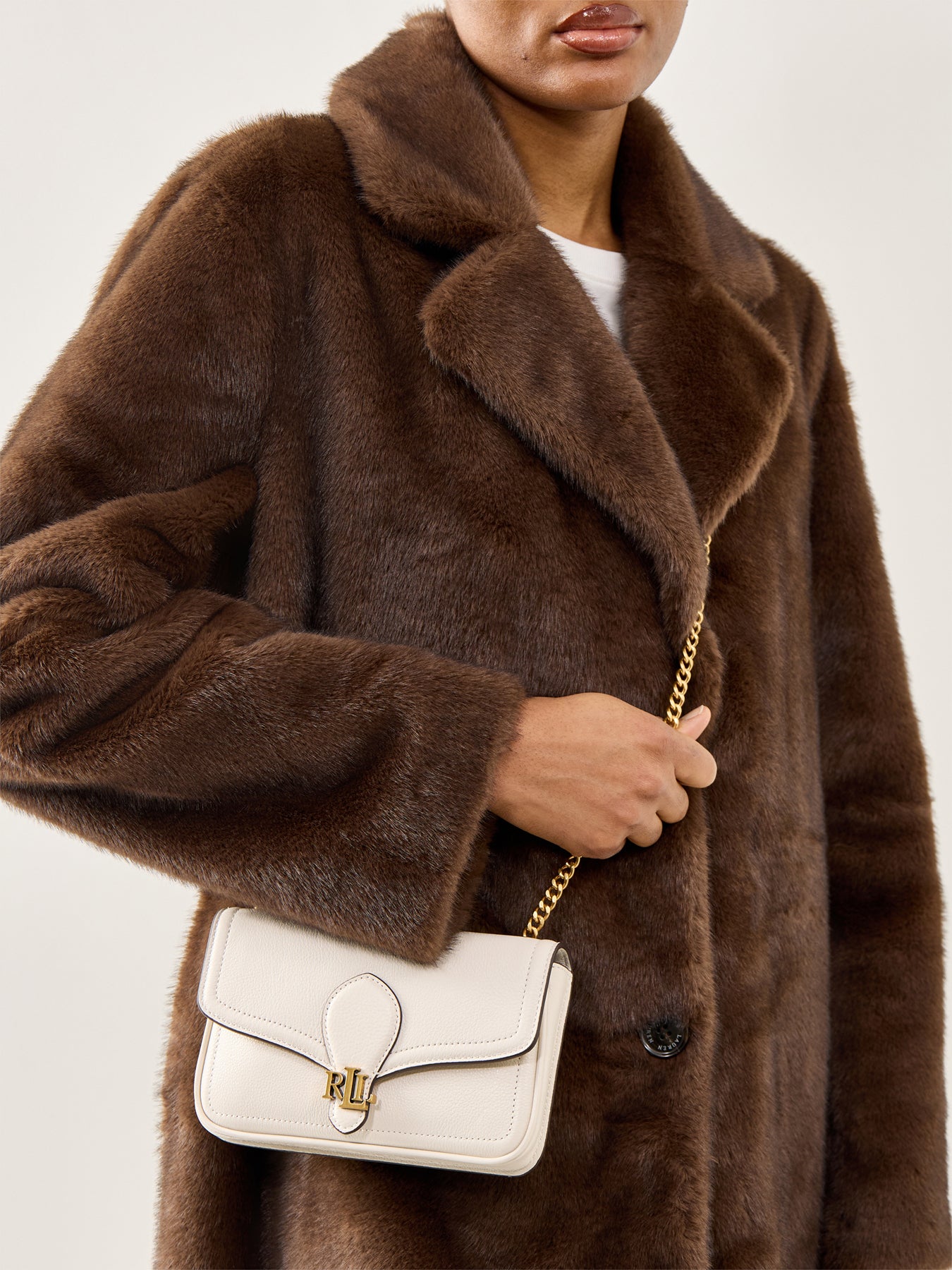 Bradley Large Wallet on a Chain White