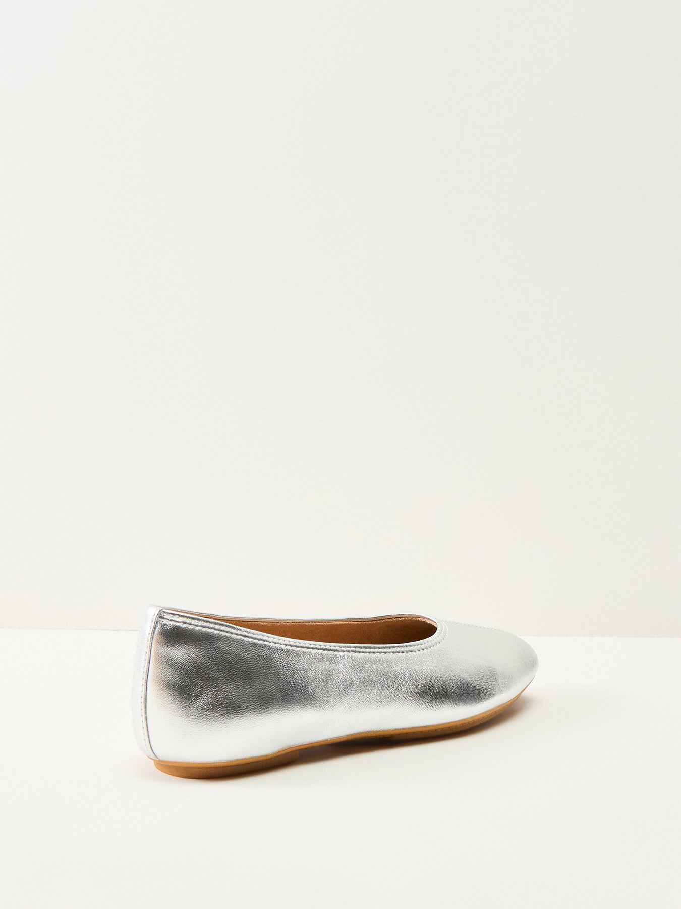 High-Cut Leather Ballet Flats Silver