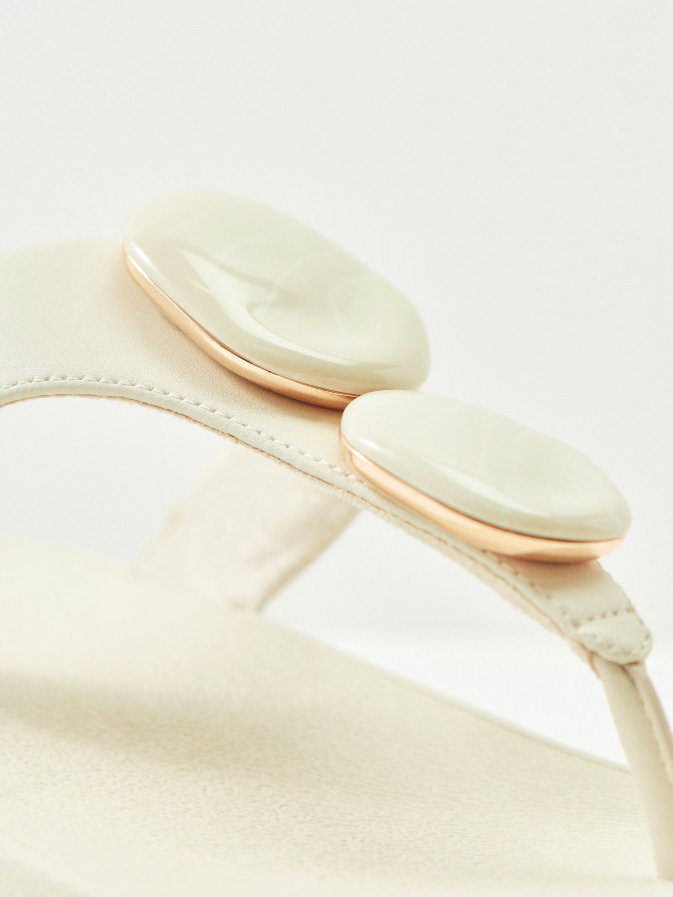 Lulu Marbled-Stone Toe-Post Sandals Paris Beige