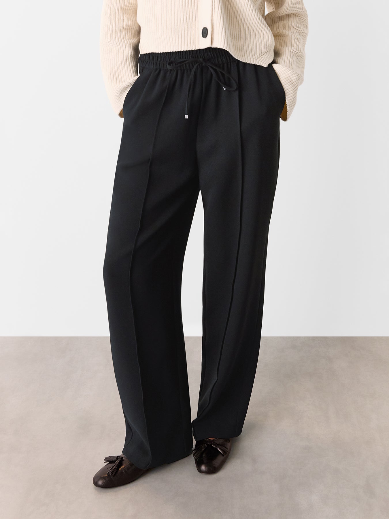 Maria Fluid Crepe Trouser