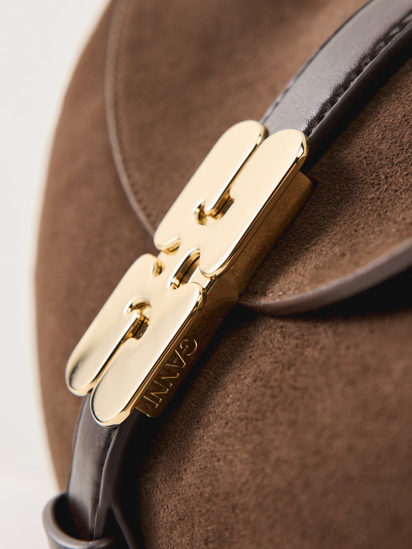 Kat Baguette Suede Brown