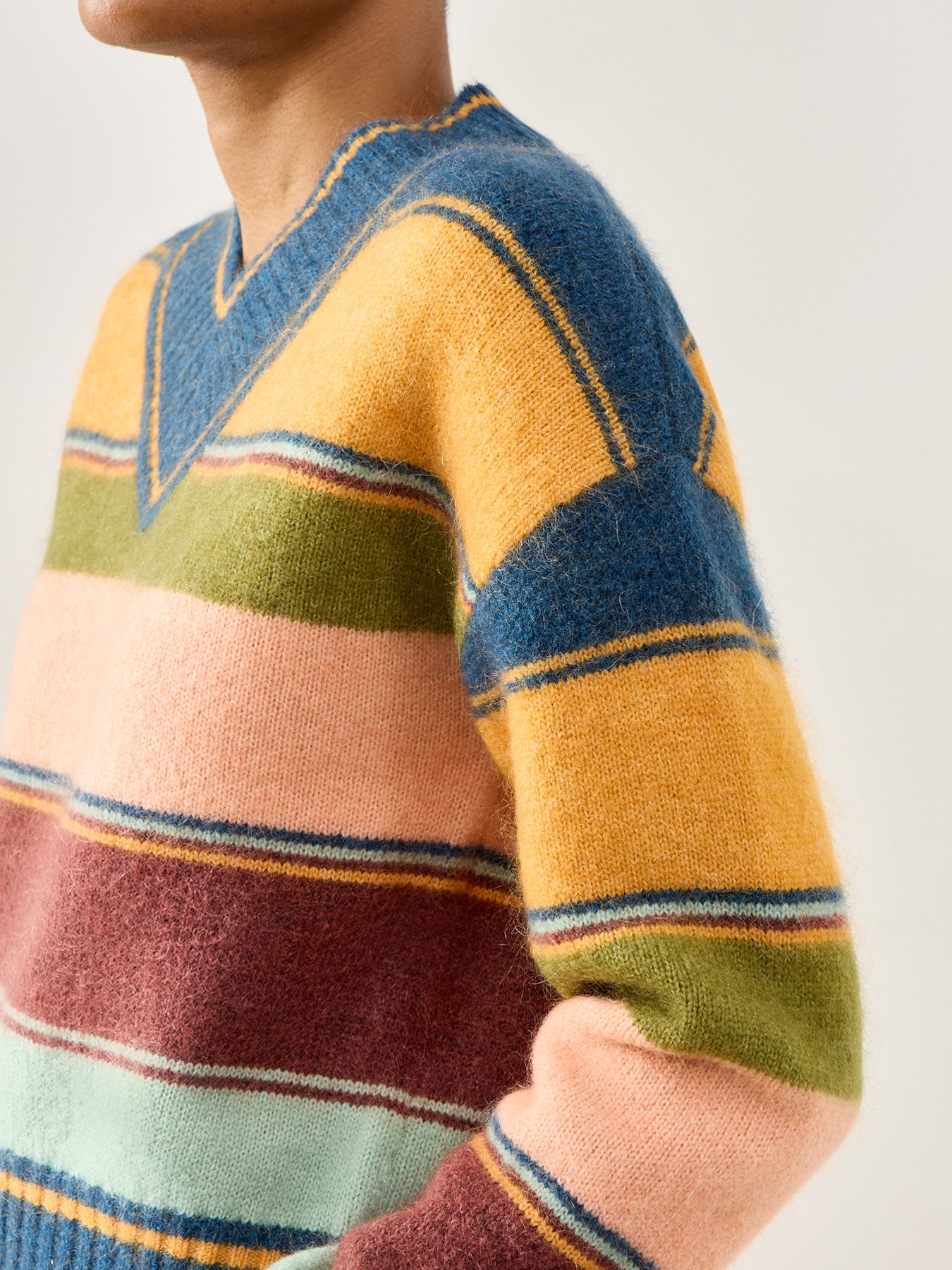Dusk V Neck Knit