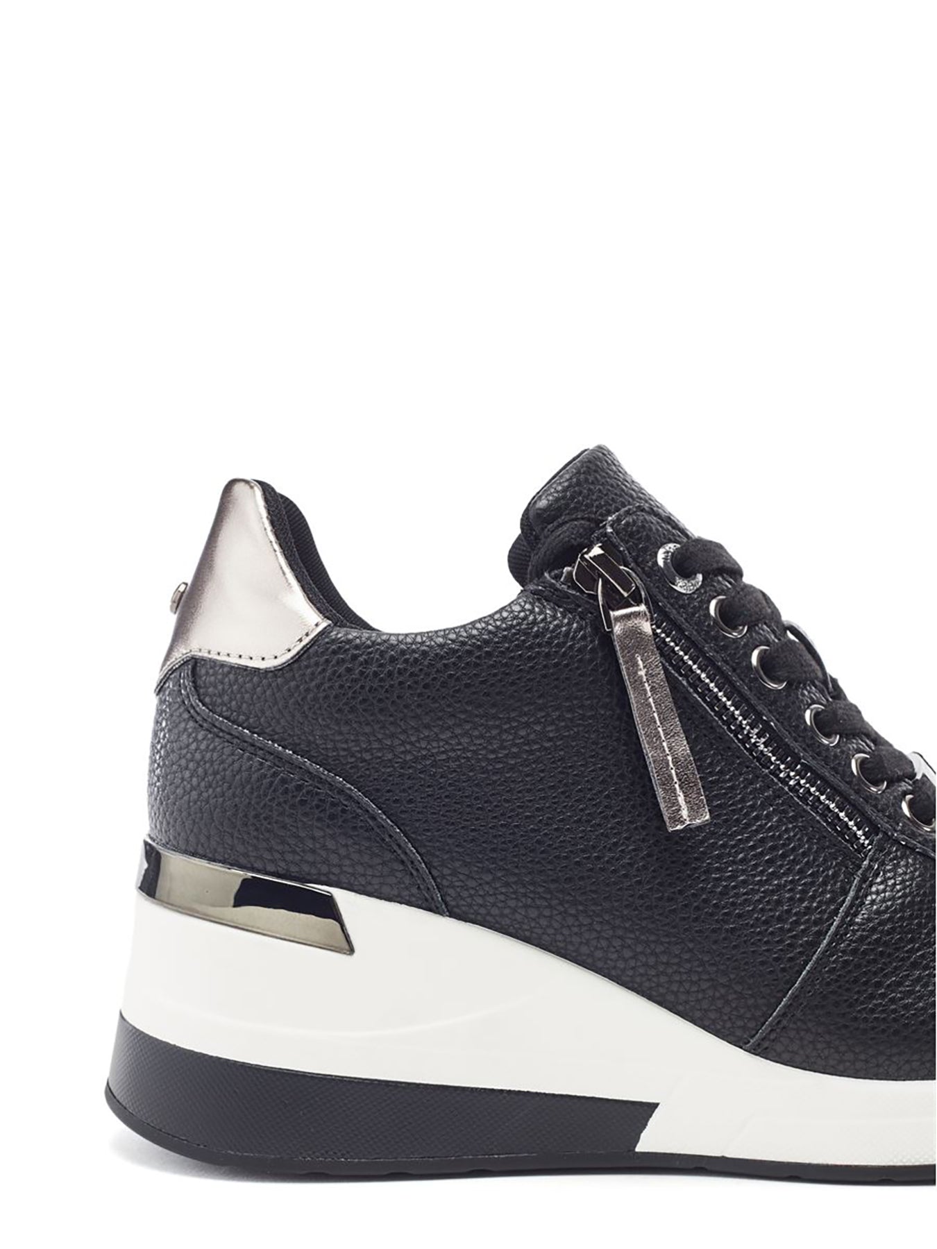 Caspia Chunky Trainers Black