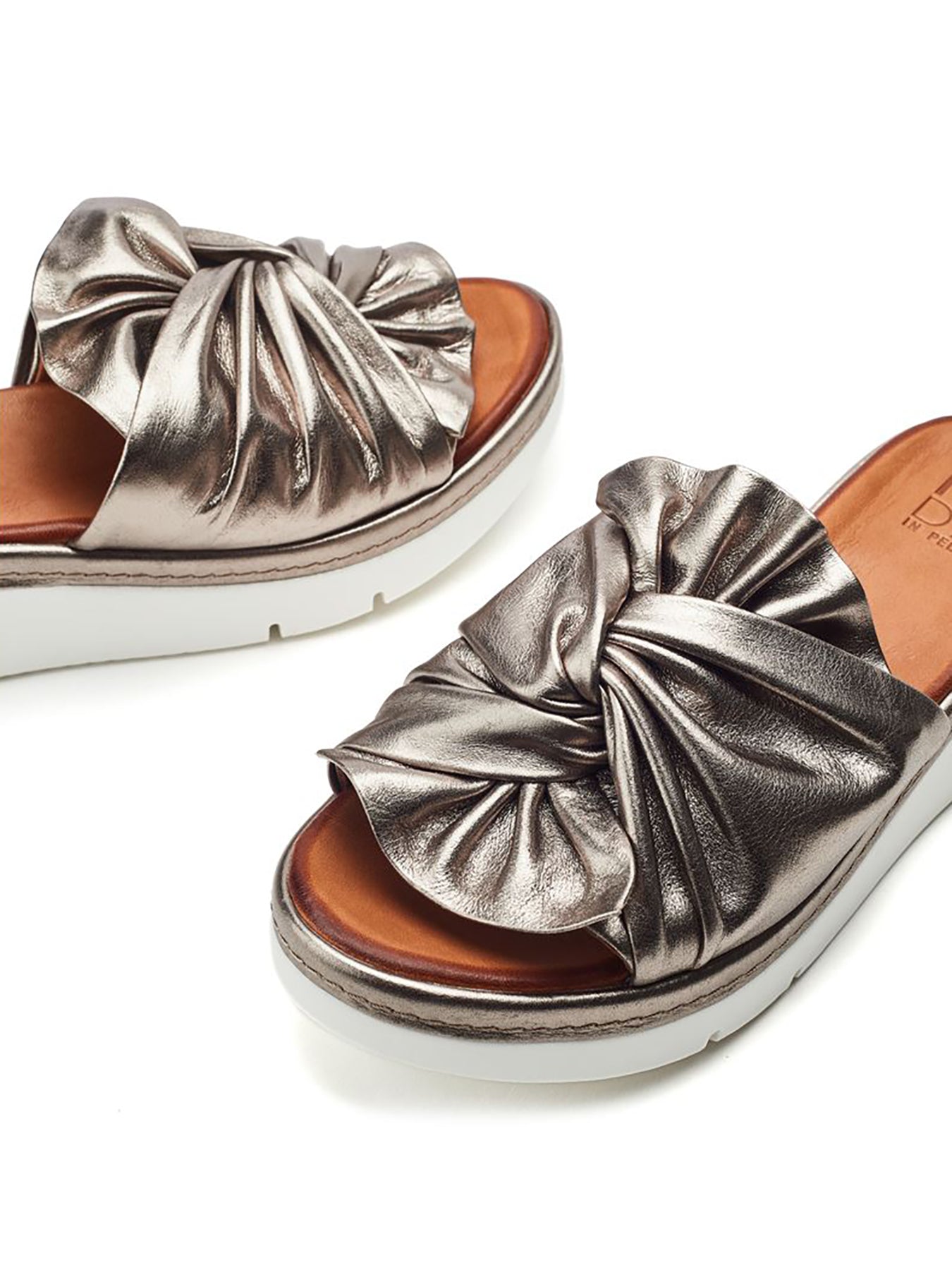 Ollin Leather Sliders Multi