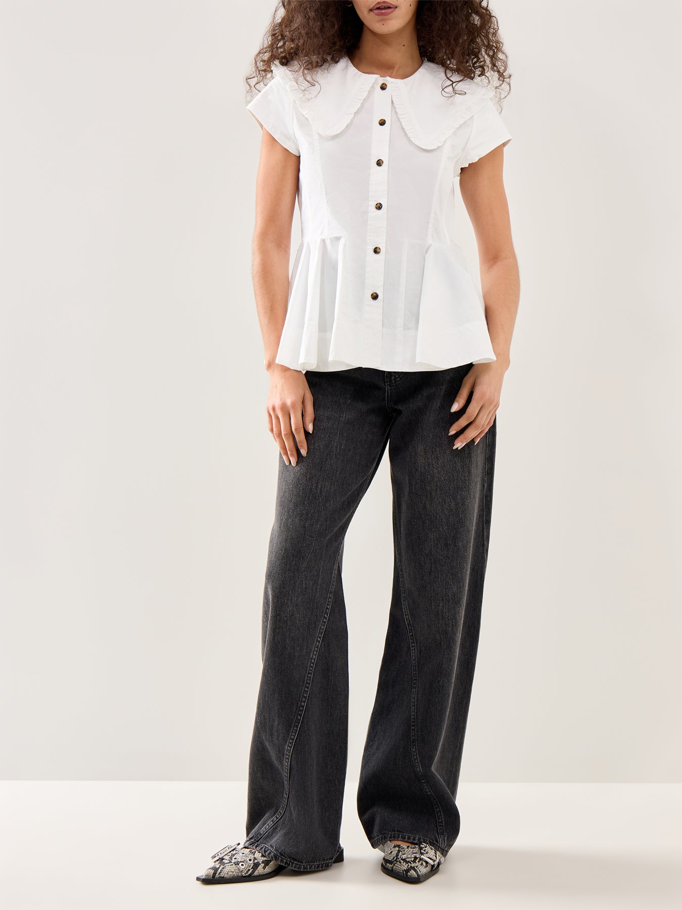 Peter Pan Collar Stretch Cotton Shirt White
