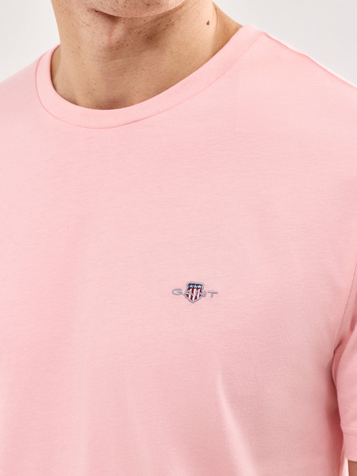 Shield T-Shirt Pink
