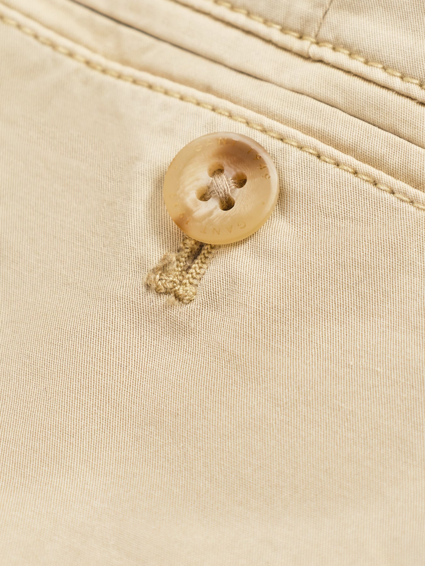 Sunfaded Chino Shorts Beige