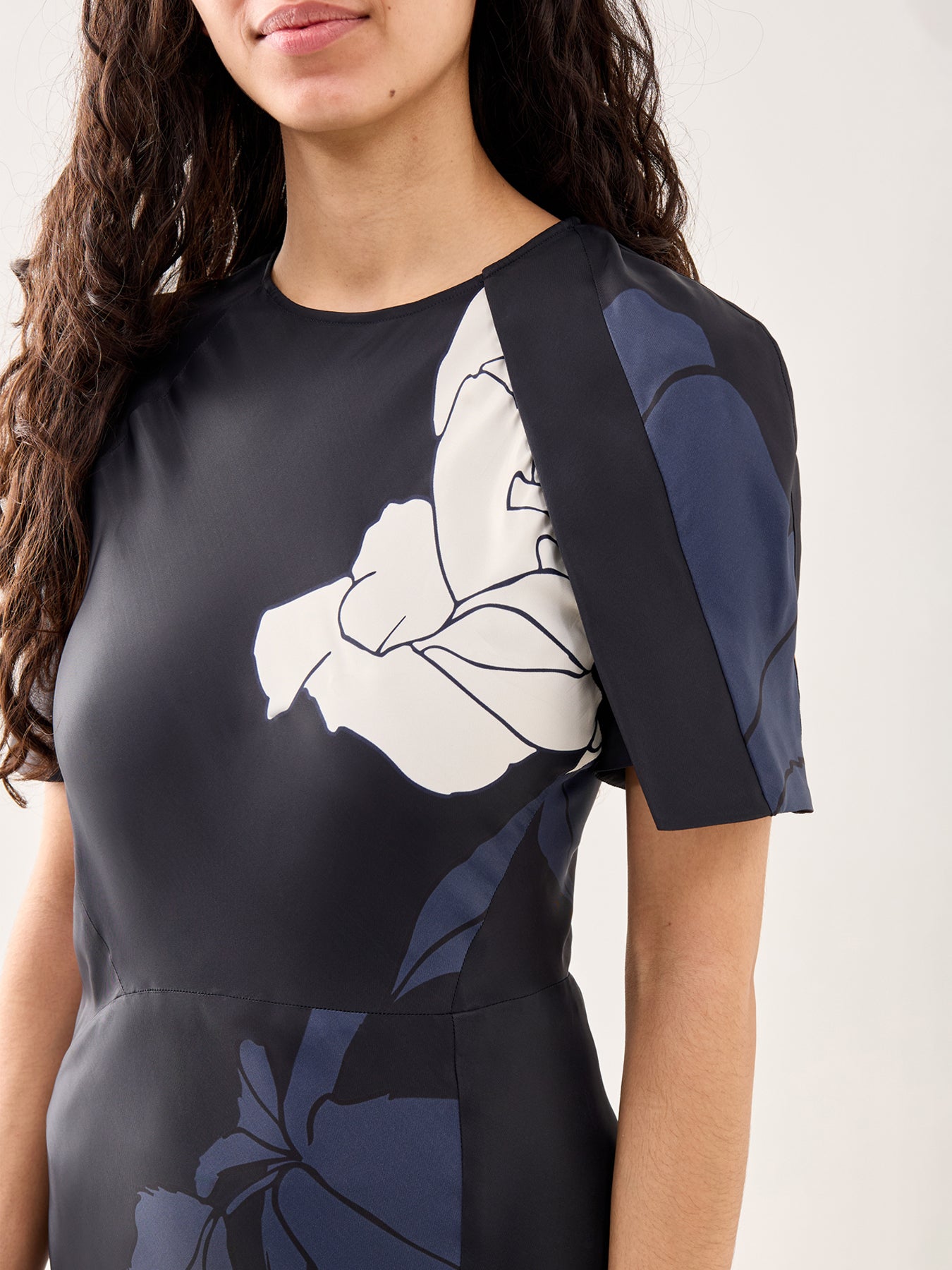 Split Hem Detail Midi Dress Dark Navy Pale Rose