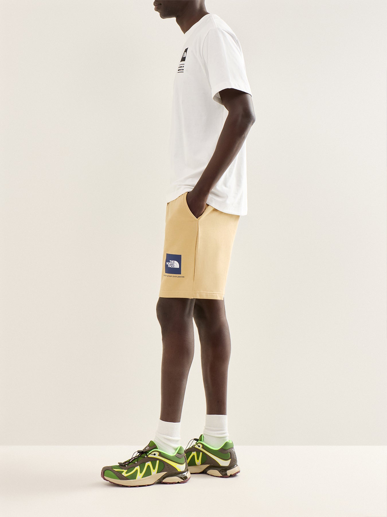 Box Nse Light Regular Shorts Khaki Stone