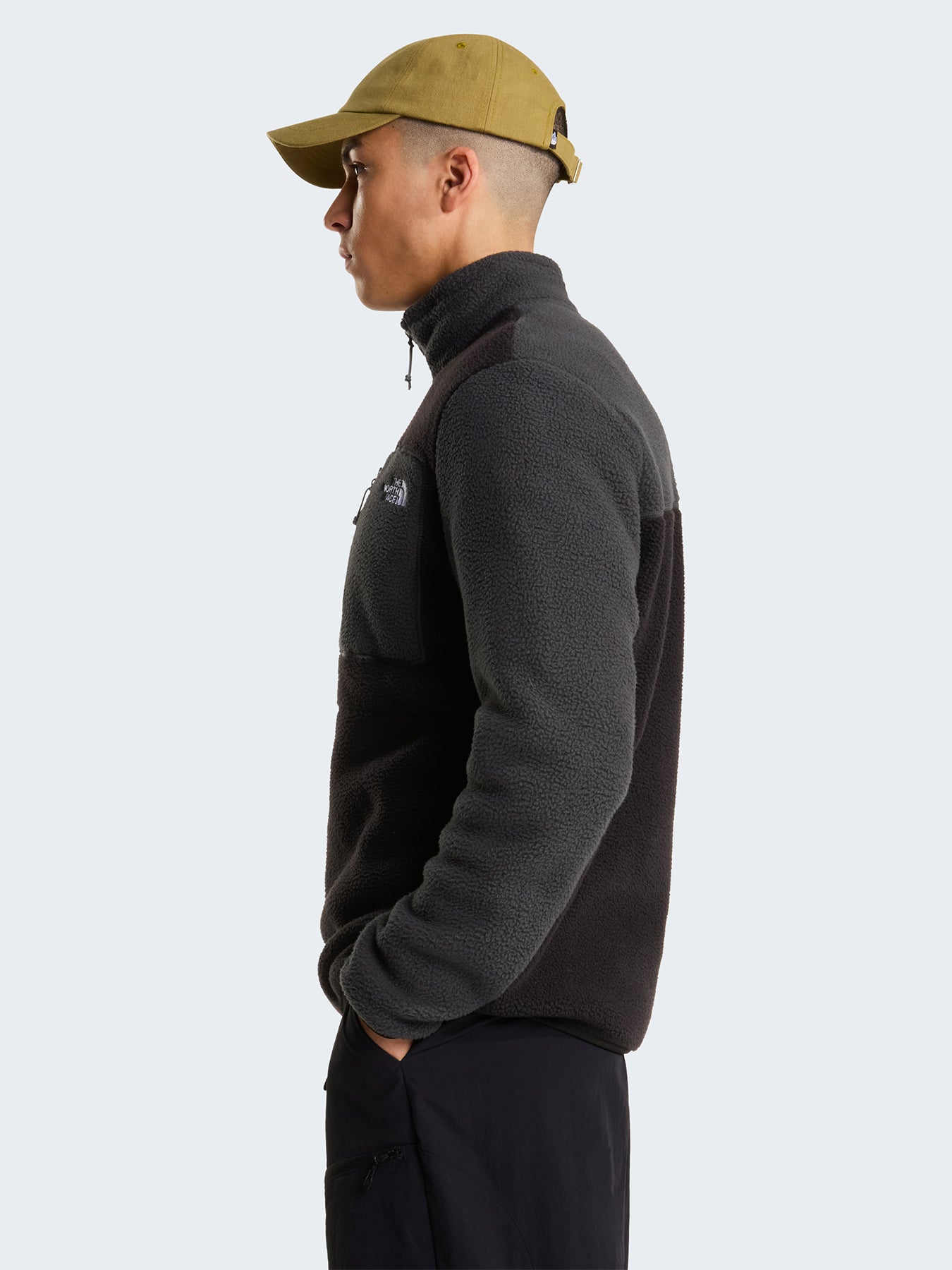 Yumiori Quarter Zip Fleece Multi
