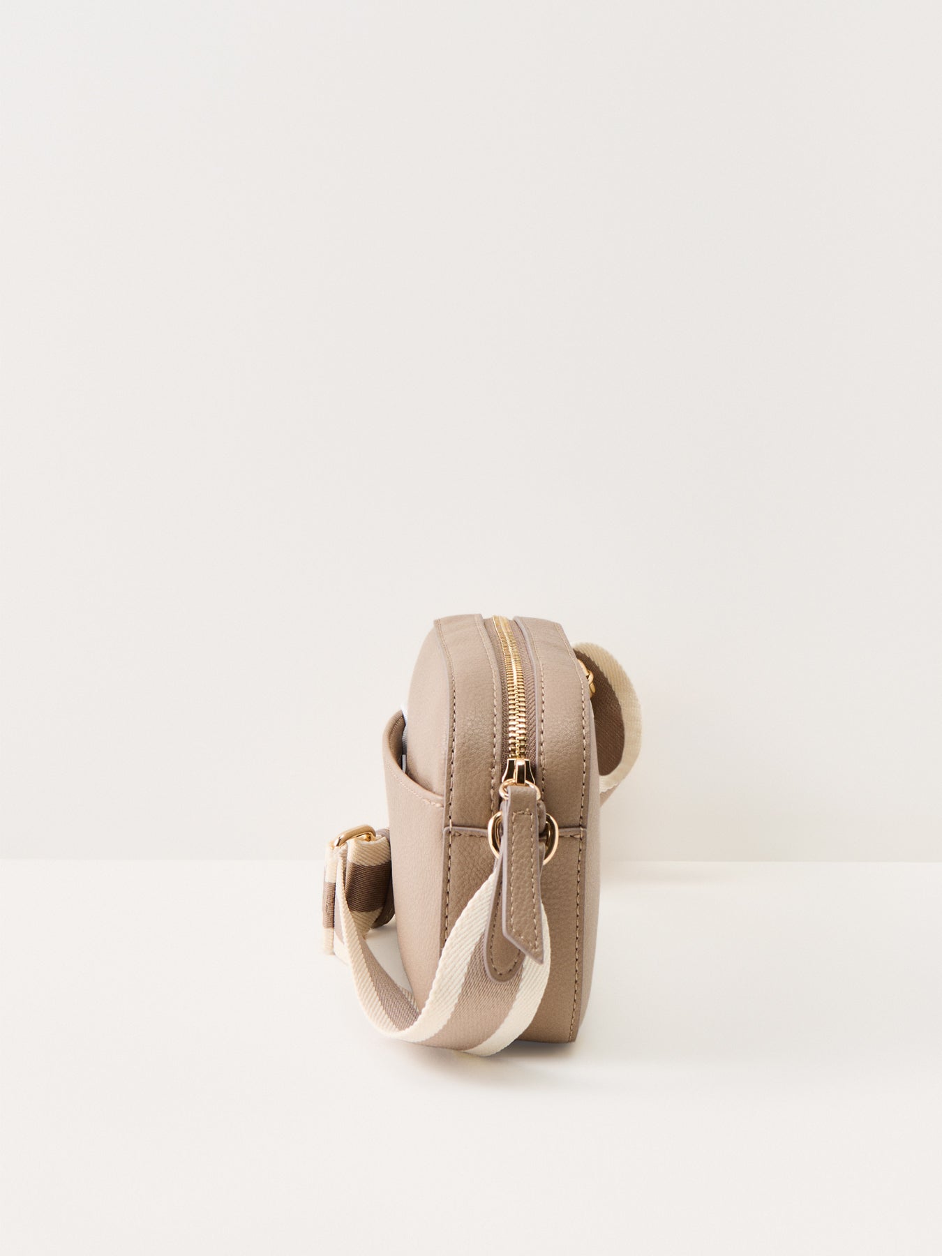 Logotape Camera Bag Tan