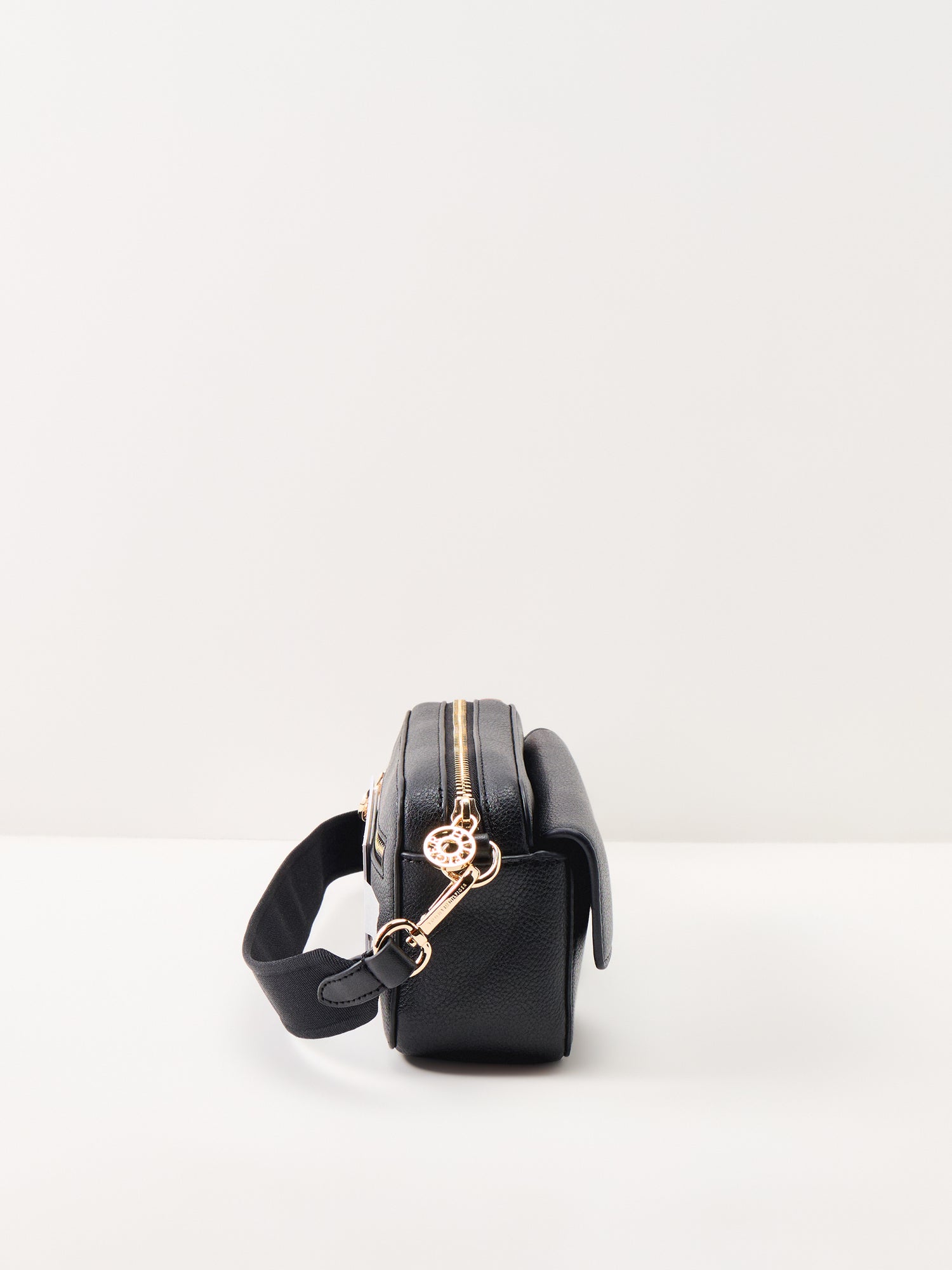 TH Distinct Camera Bag Black