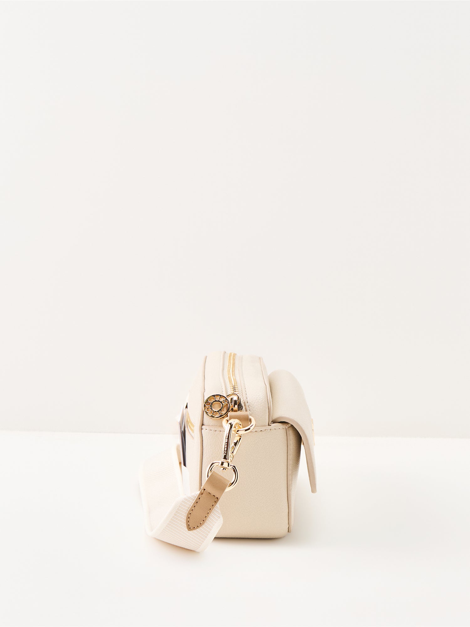 TH Distinct Camera Bag Beige
