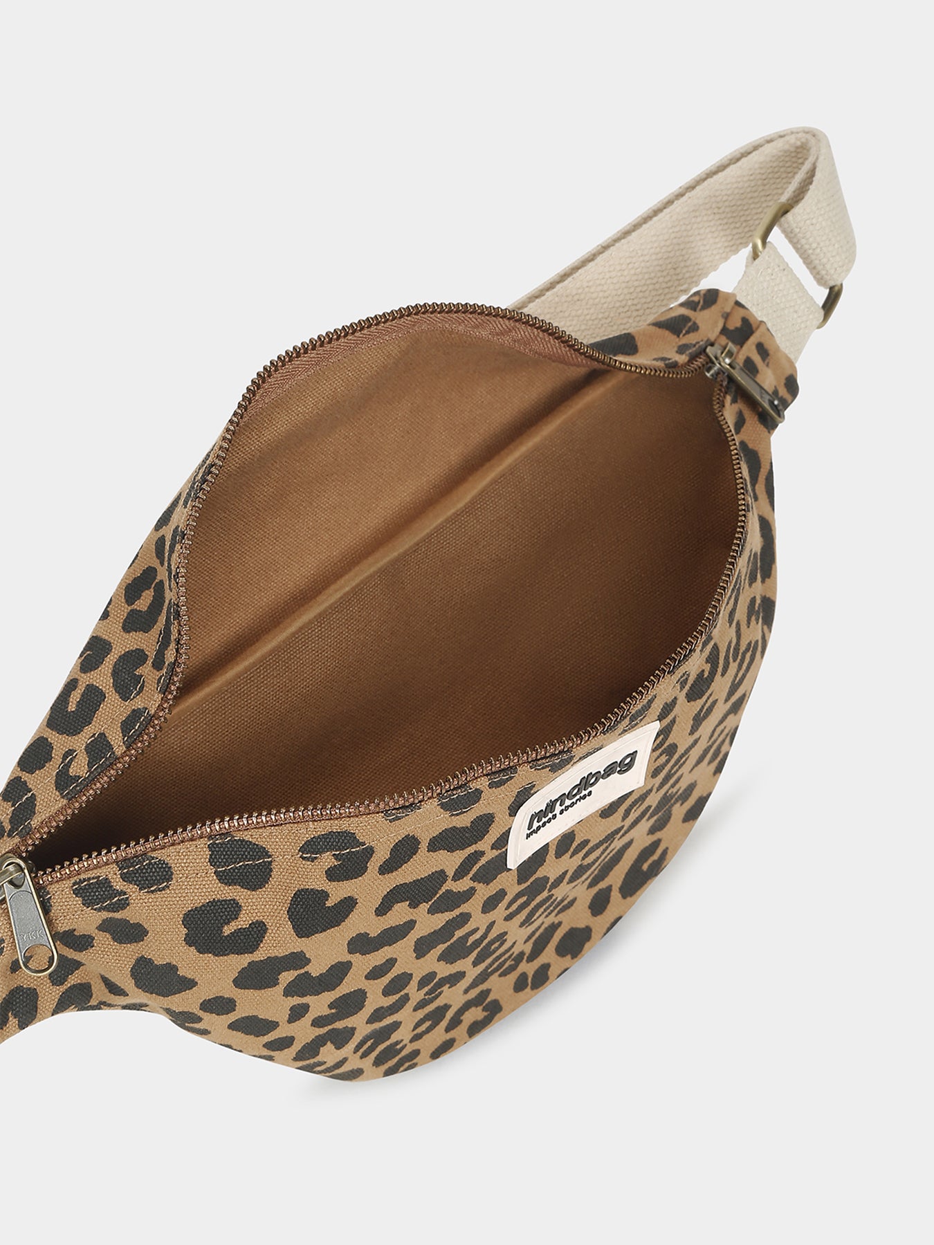 Olivia Canvas Shoulder Bag Leopard